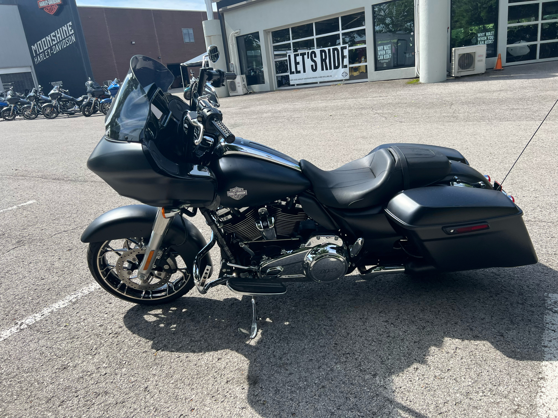 Harley-Davidson 黒 タンク チェッカーフラッグデザイン チェッカー HARLEY-DAVIDSON デカール ペア 黒文字 | Old Speed