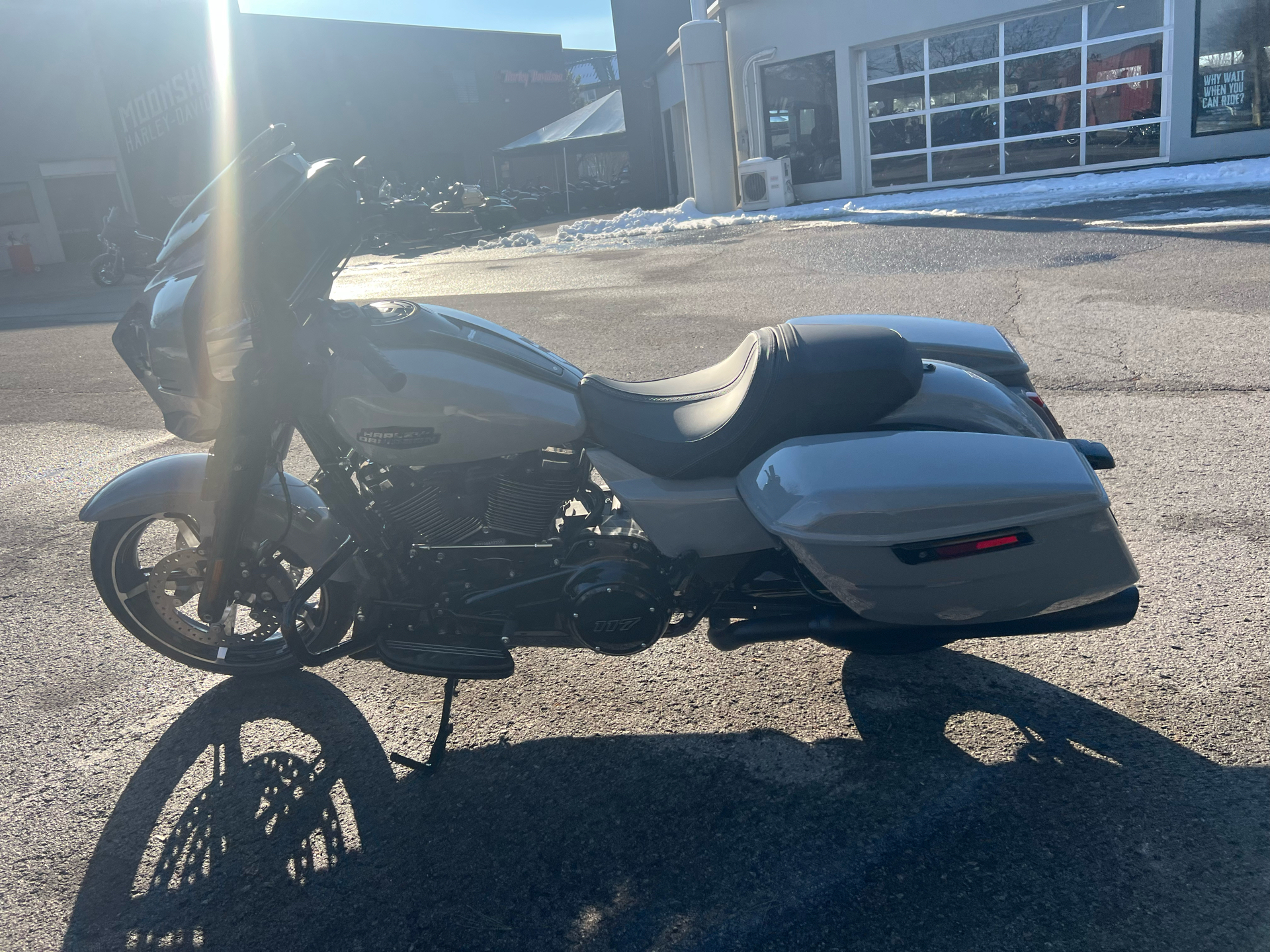 New 2025 Harley-Davidson Street Glide® White Onyx Pearl