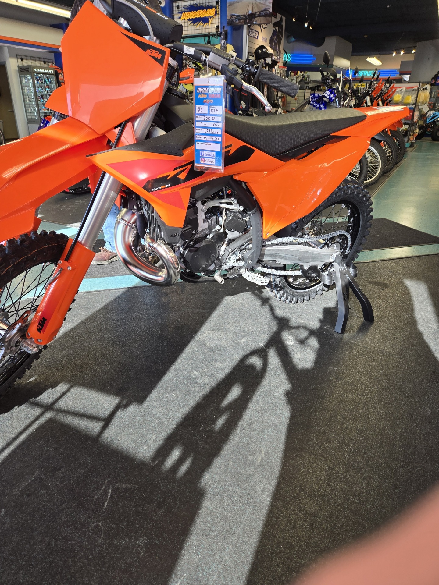 New 2025 KTM 300 SX Motorcycles in Hobart, IN Stock Number