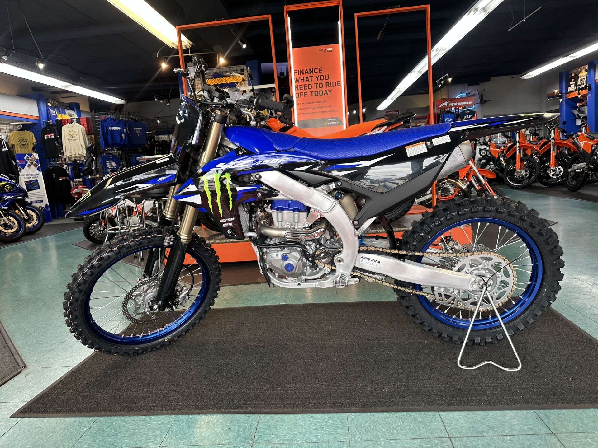 2027 Yamaha YZ450F Monster Energy Edition 1