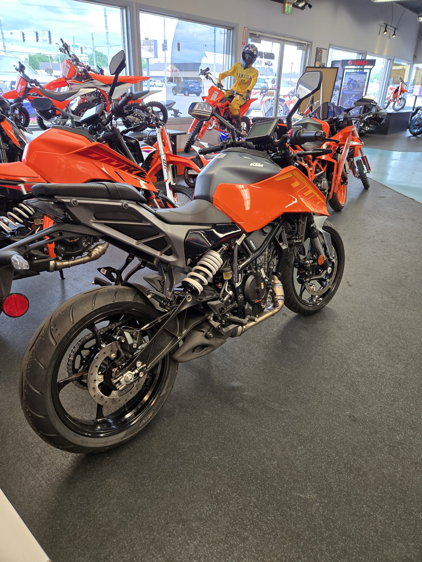 バイク KTMduke 250cc 2025 KTM 250 Duke - Central Florida PowerSports