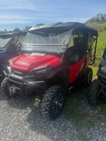 2017 Honda Pioneer 1000-5 Deluxe