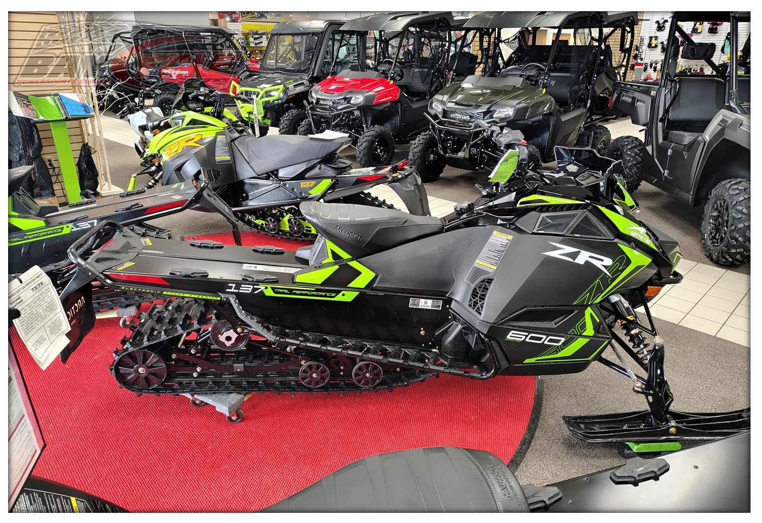 New 2026 Arctic Cat ZR 600 Sno Pro 137 ES, Bay City MI | Specs