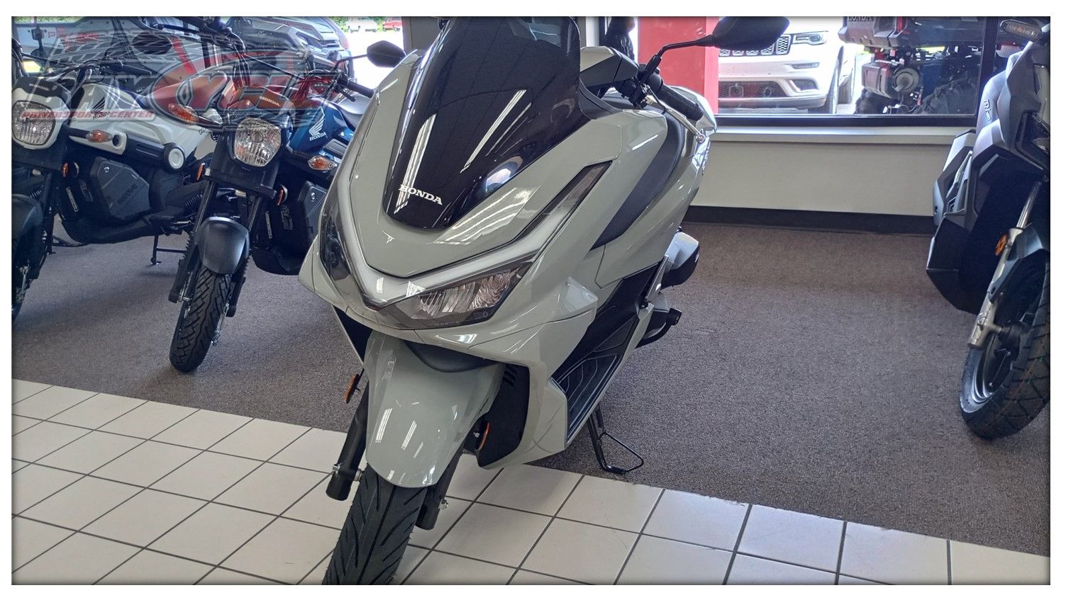 New 2025 Honda PCX, Bay City MI | Specs, Price, Photos | Pearl