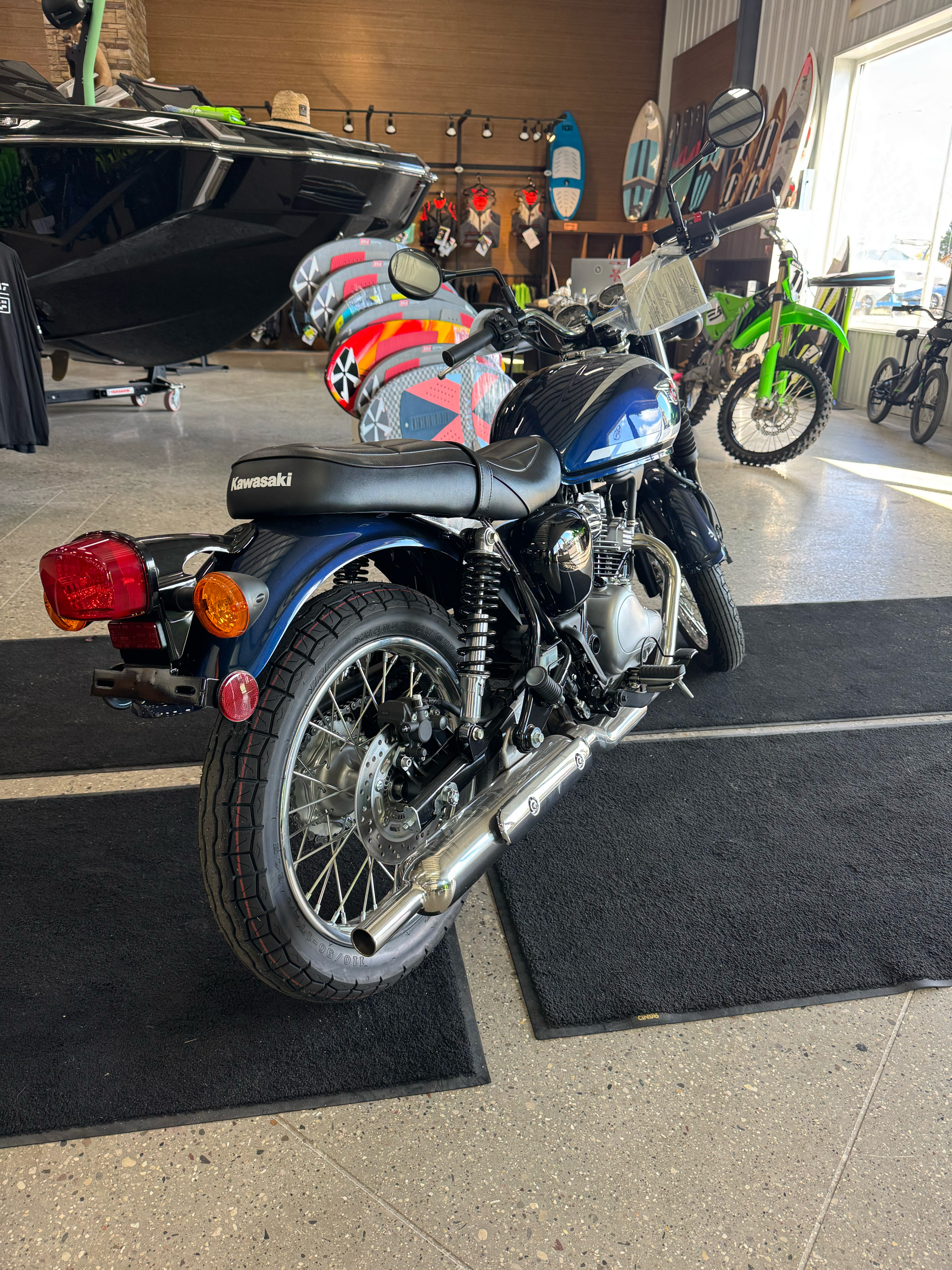 沖縄商学 2025年モデル Mサイズ ネイビー New 2025 Kawasaki W230 ABS for Sale, Gaylord MI | Specs, Photos