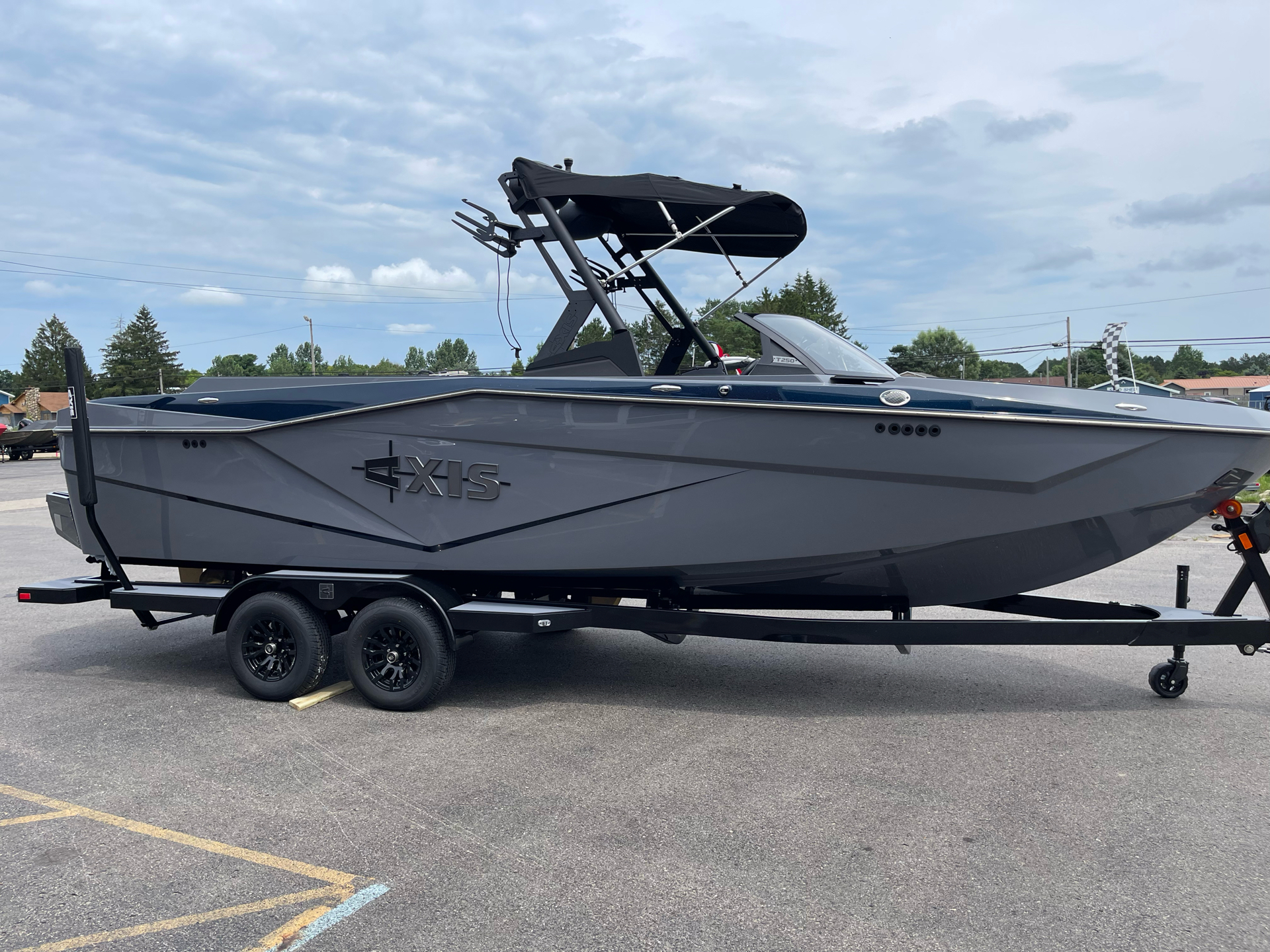 New 2025 Axis T250 for Sale, Gaylord MI | Specs, Photos, Price