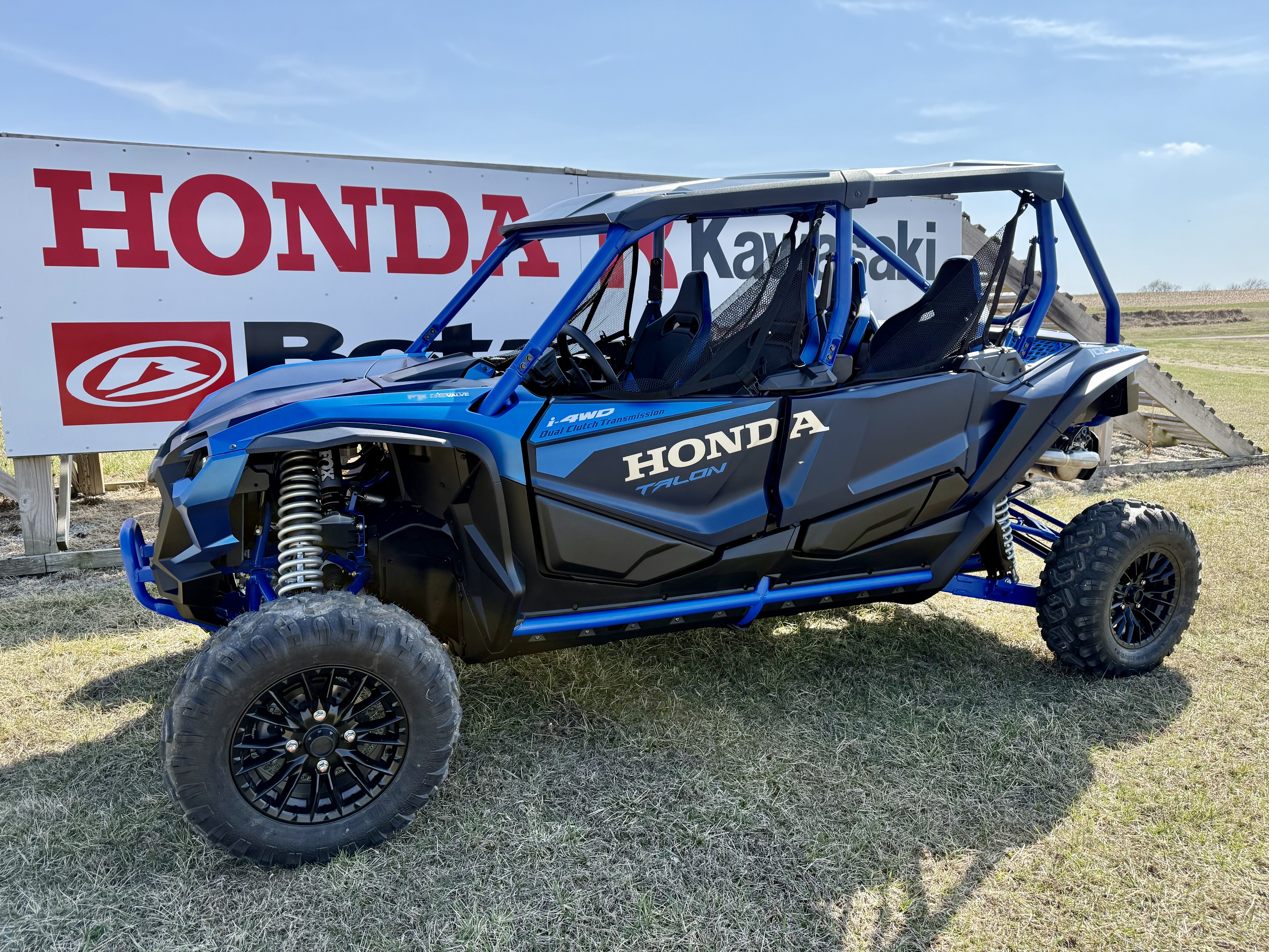 2023 Talon 1000R-4 Fox Live Valve