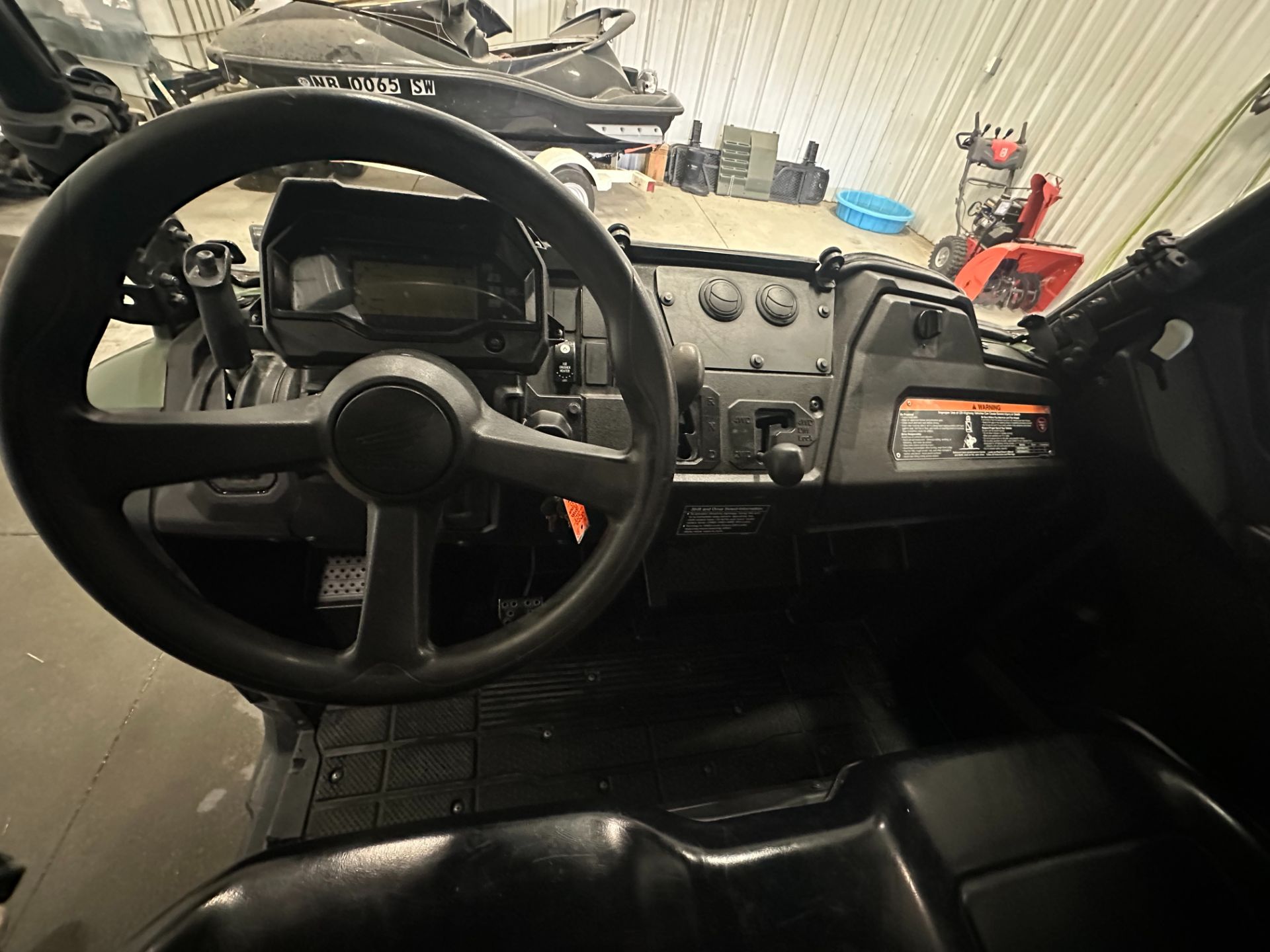 2023 Honda Pioneer 700 8