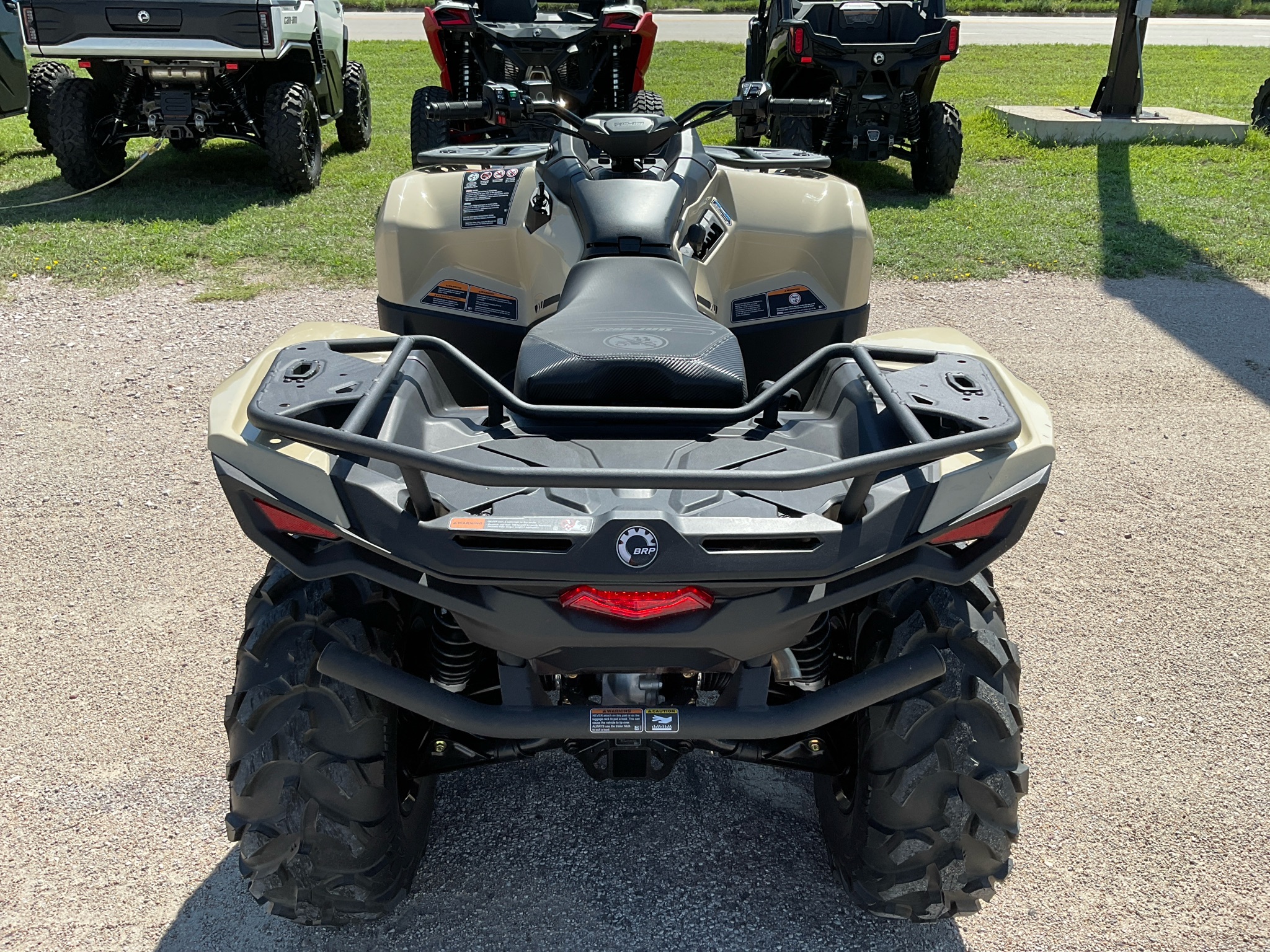 2026 Can-Am™ Outlander PRO XU HD5 5