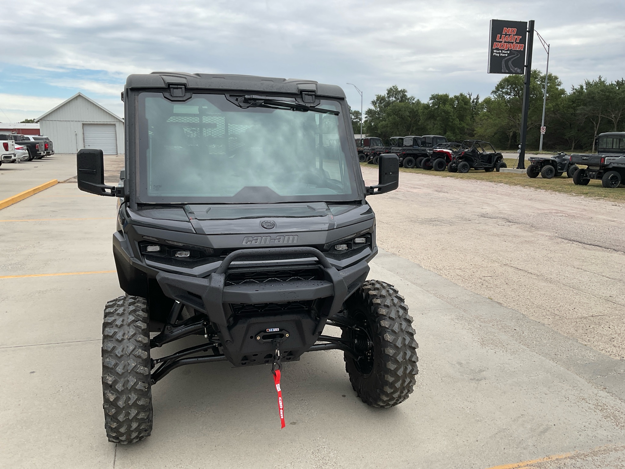 2027 Can-Am™ Defender XU MAX LONE STAR CAB HD11 6