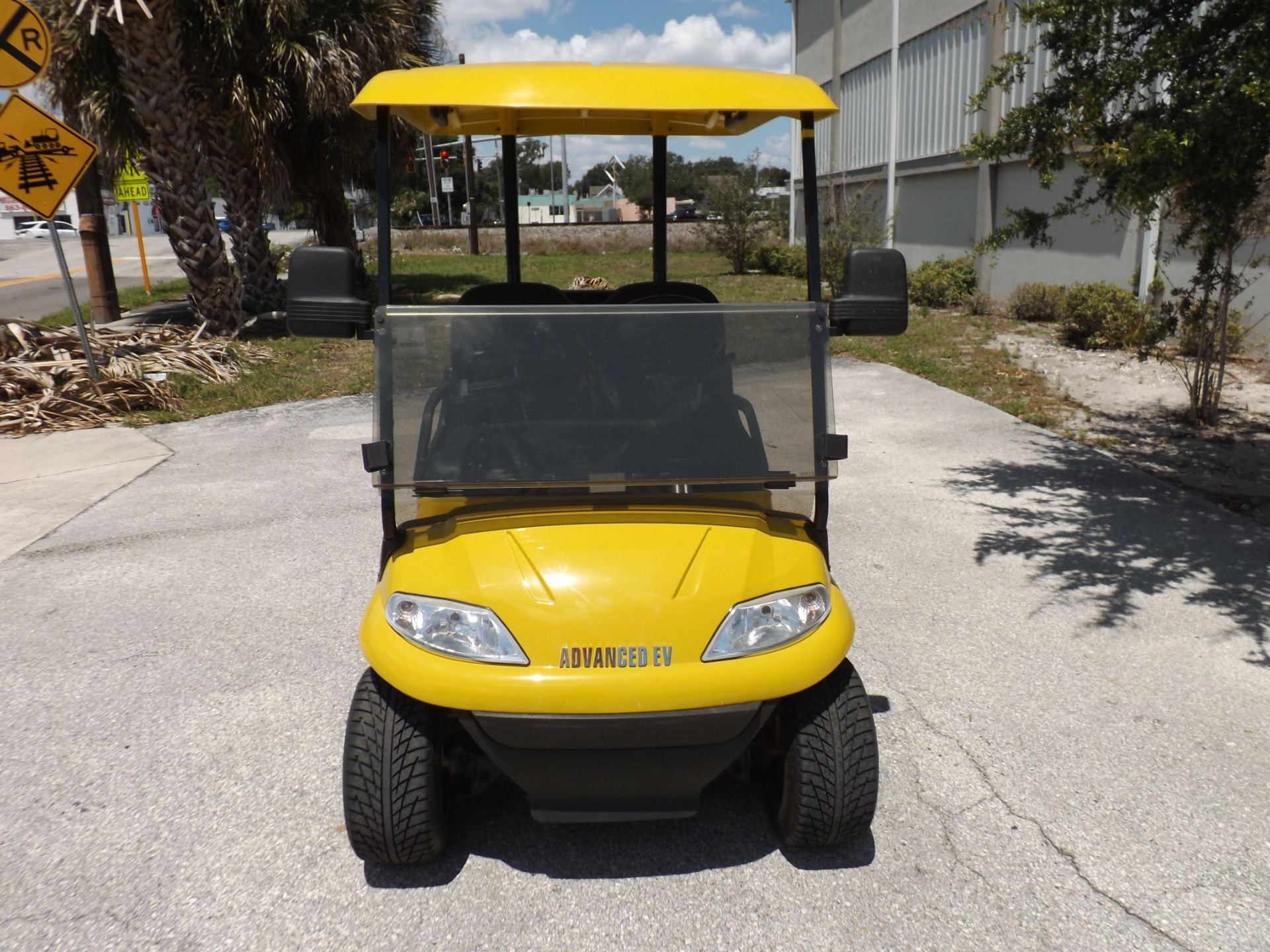 2022 Advanced EV AEV photo 4