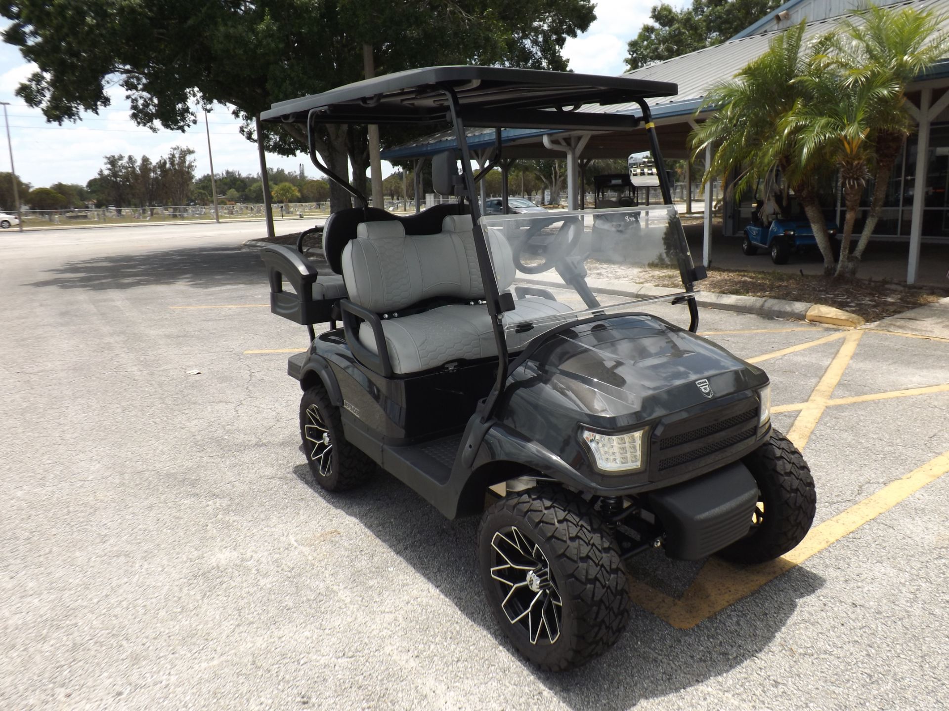 New 2023 Kodiak DEFENDER 4 PASS LIFTED LITHIUM | Golf Carts in