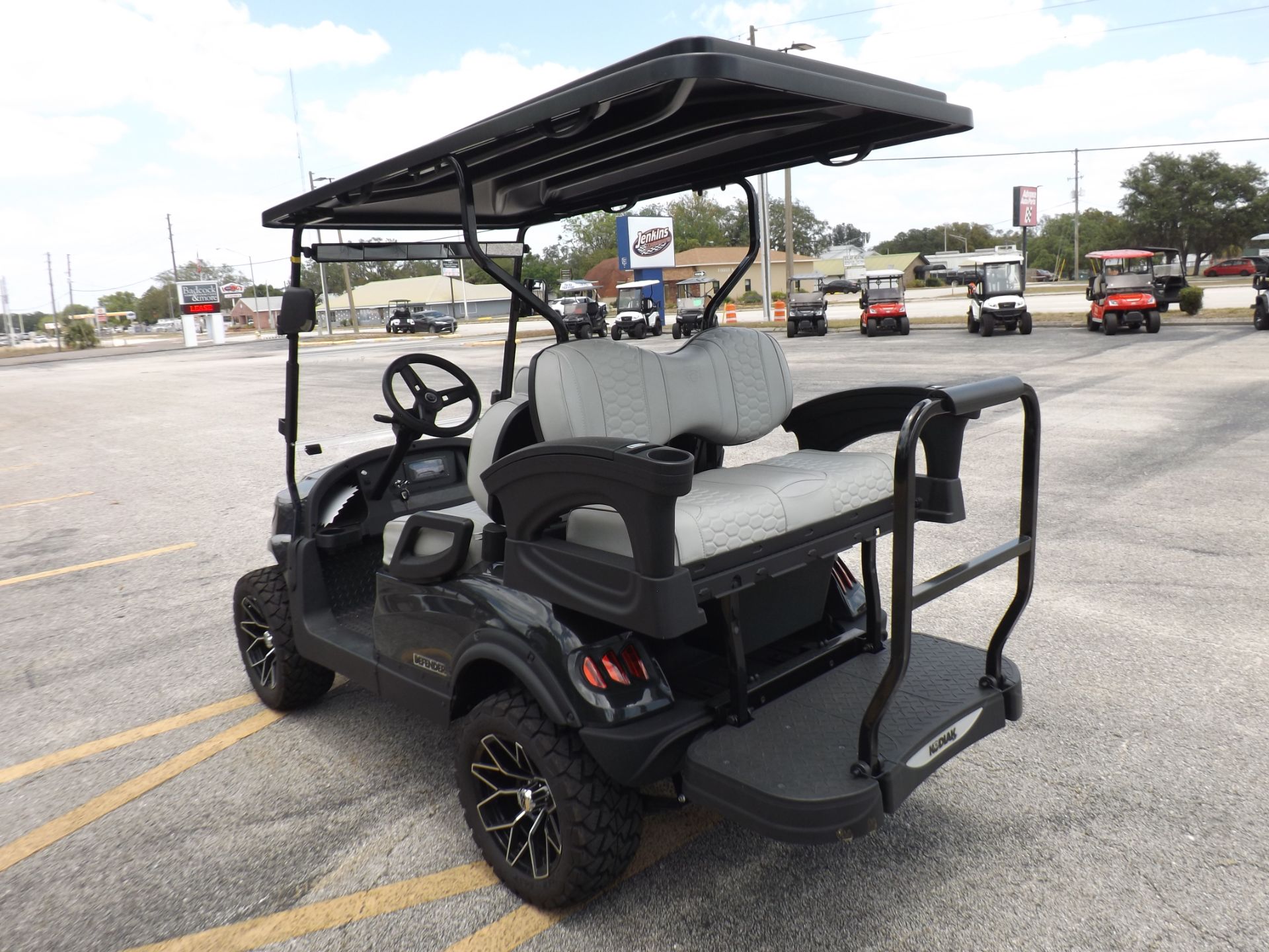 New 2023 Kodiak DEFENDER 4 PASS LIFTED LITHIUM | Golf Carts in