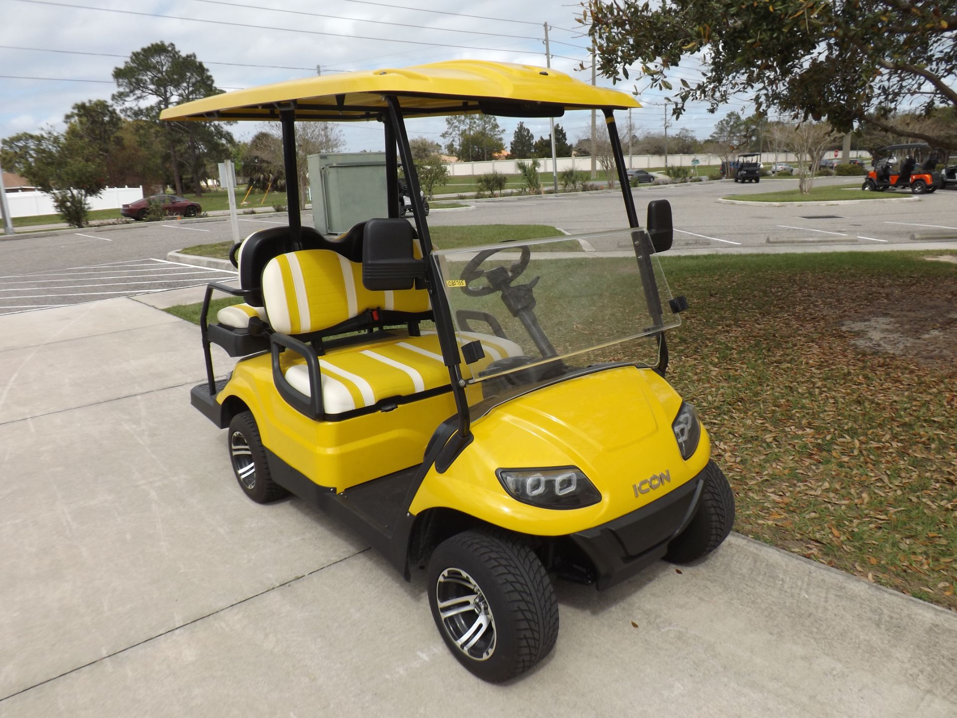 2022 Icon i40
