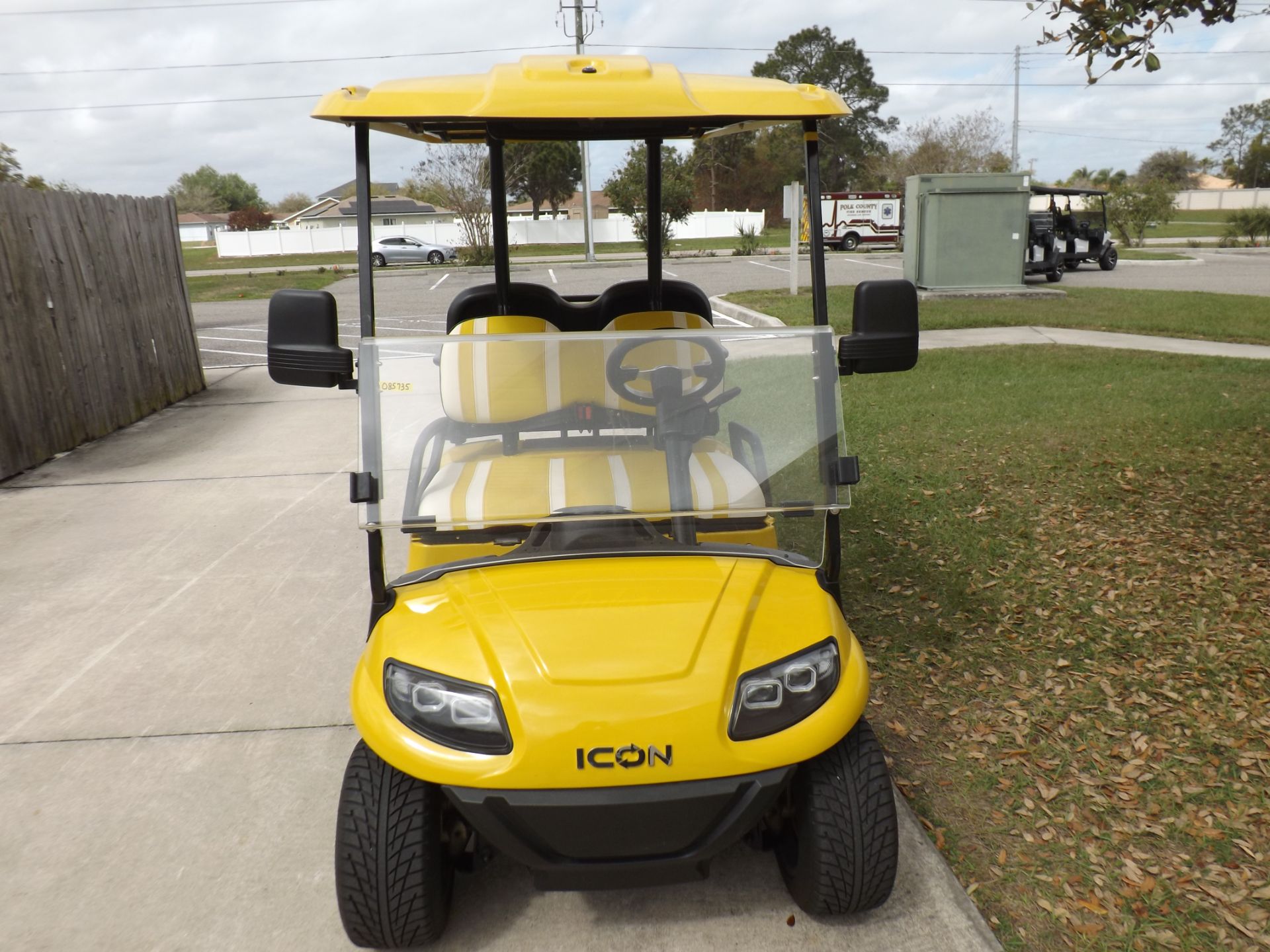 2022 Icon i40 photo 7
