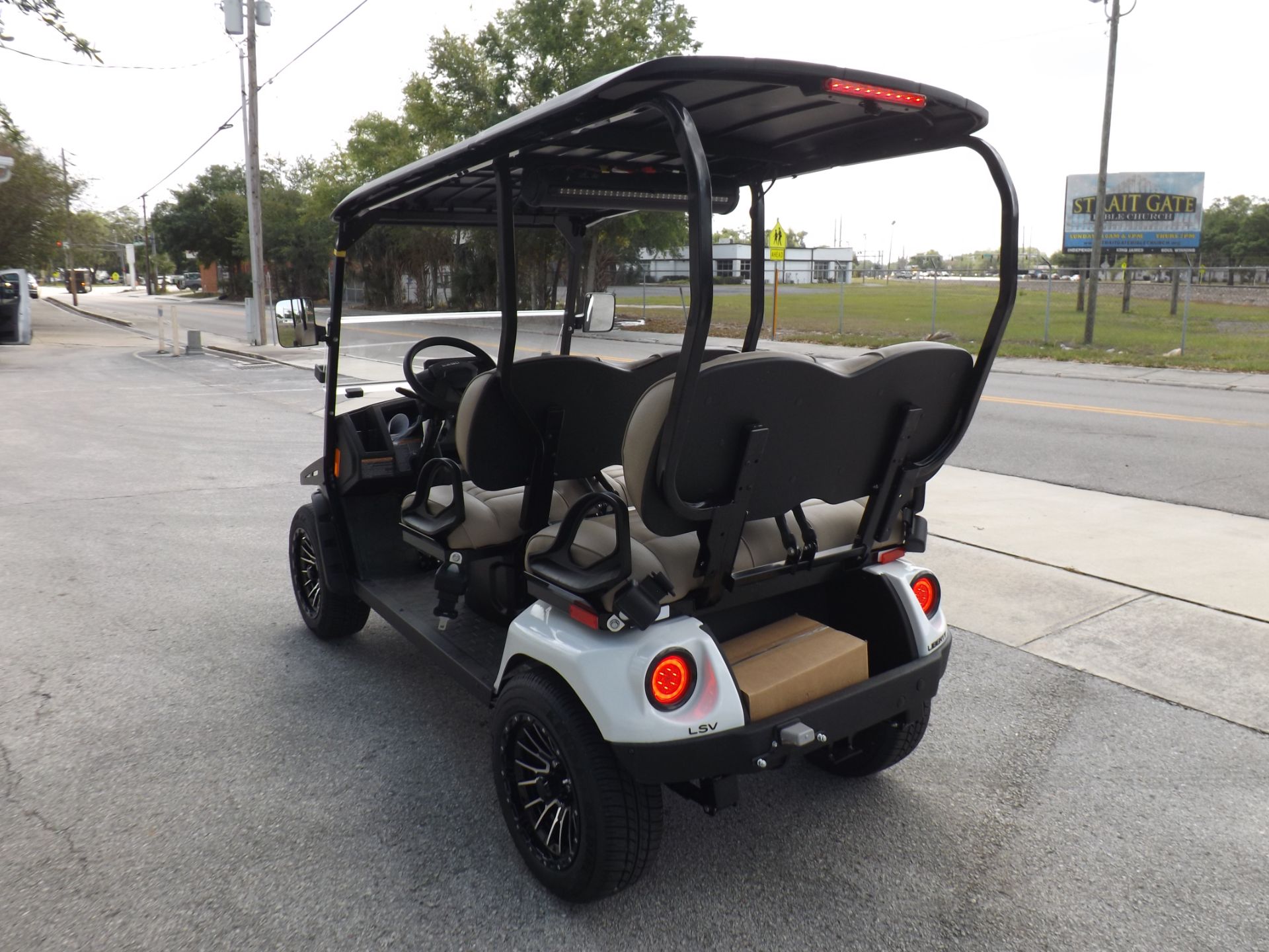 2026 EZGO Liberty photo 8