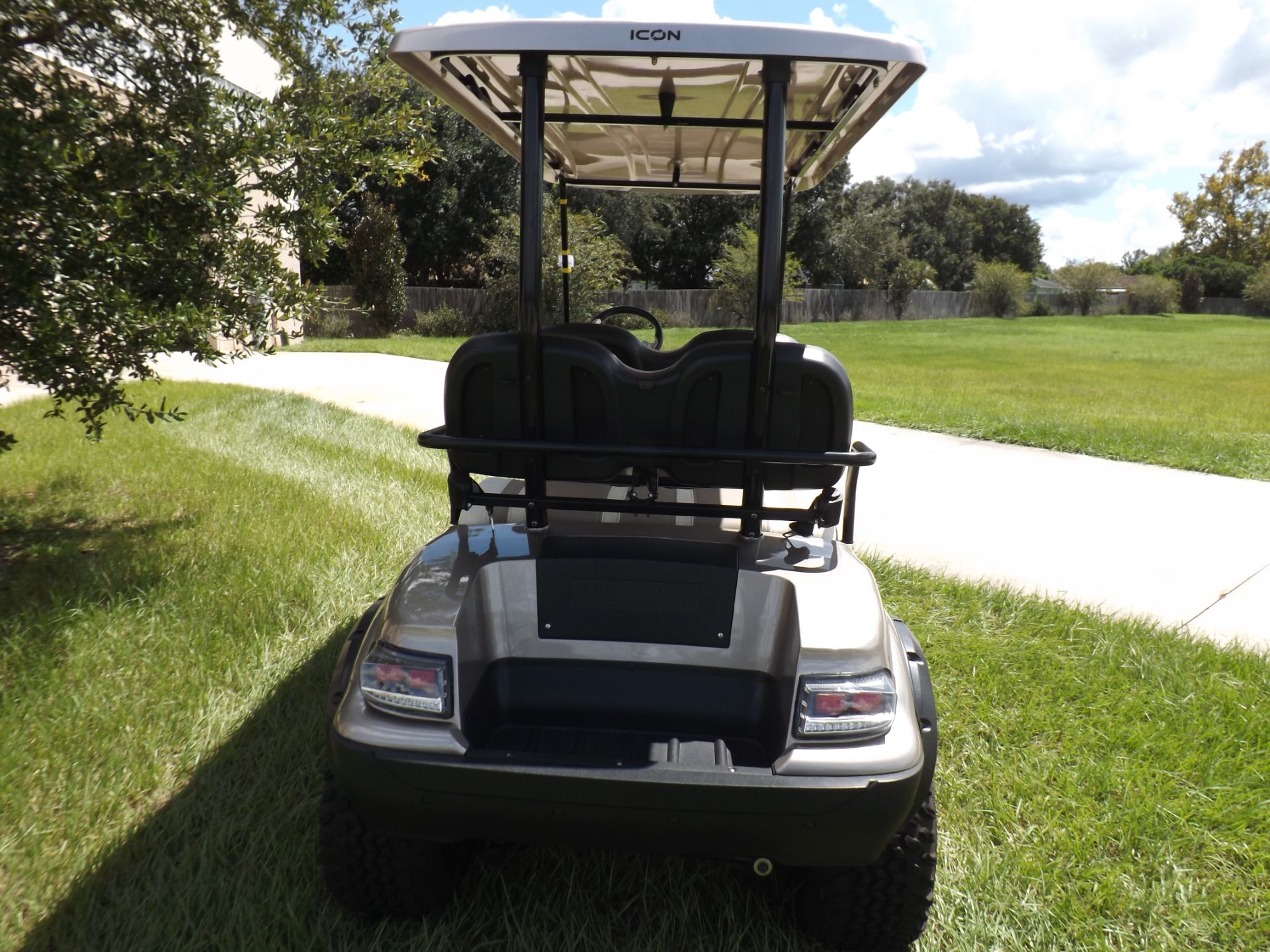 2021 Icon i40FL