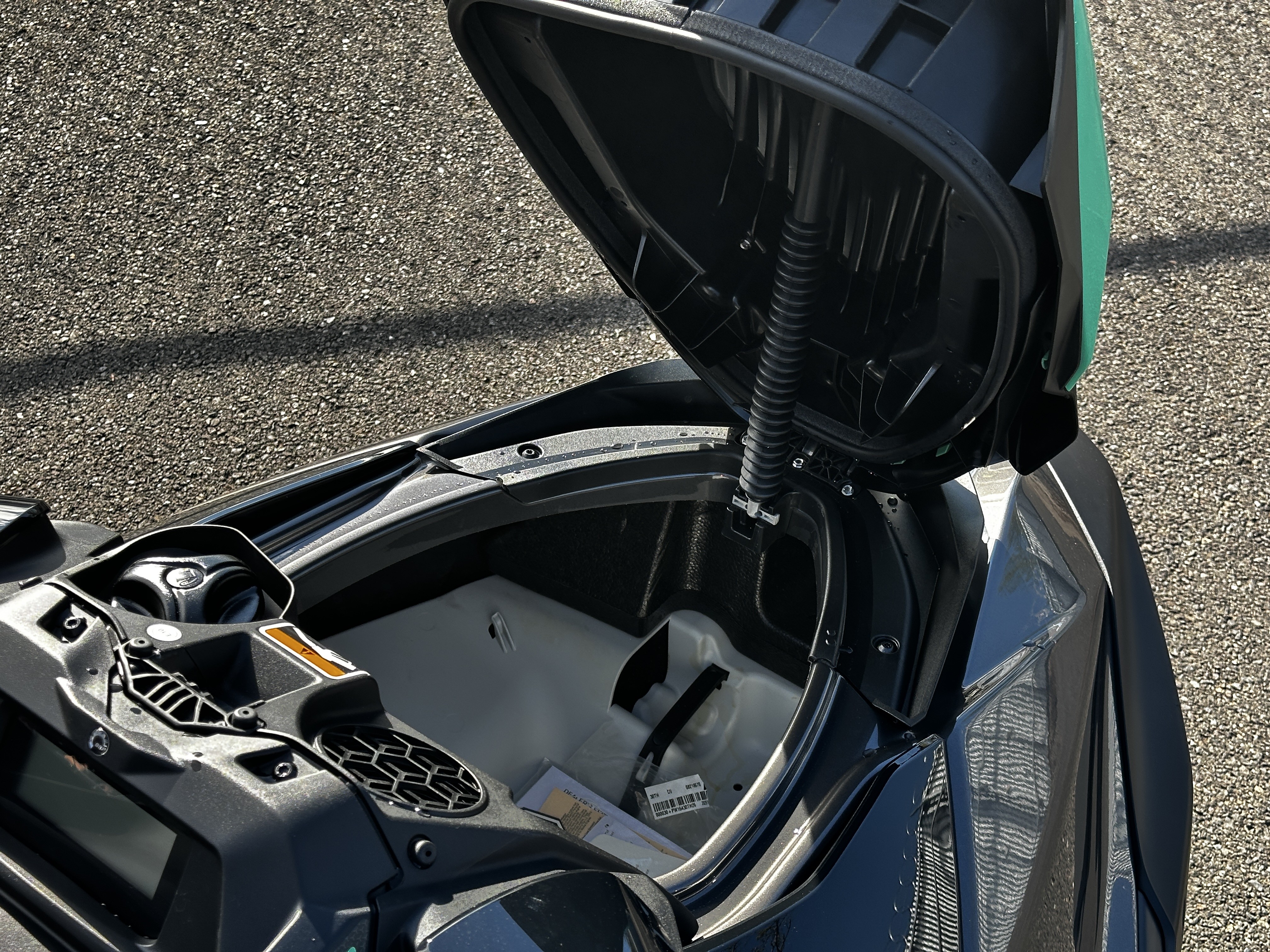 2026 Sea-Doo GTI SE 170 + iDF, iBR 4