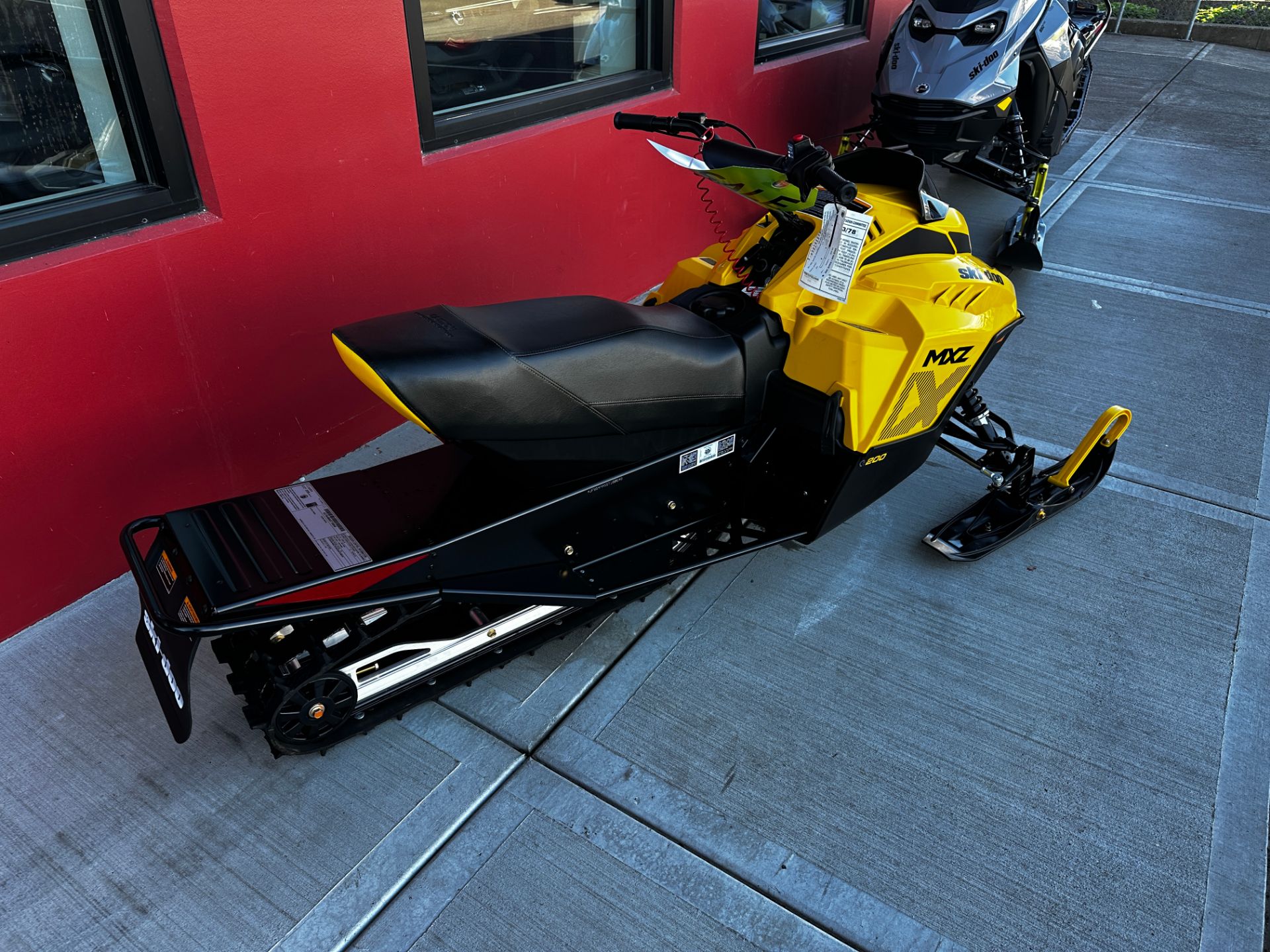 2025 Ski-Doo MXZ 200 ES Cobra 1.0 2