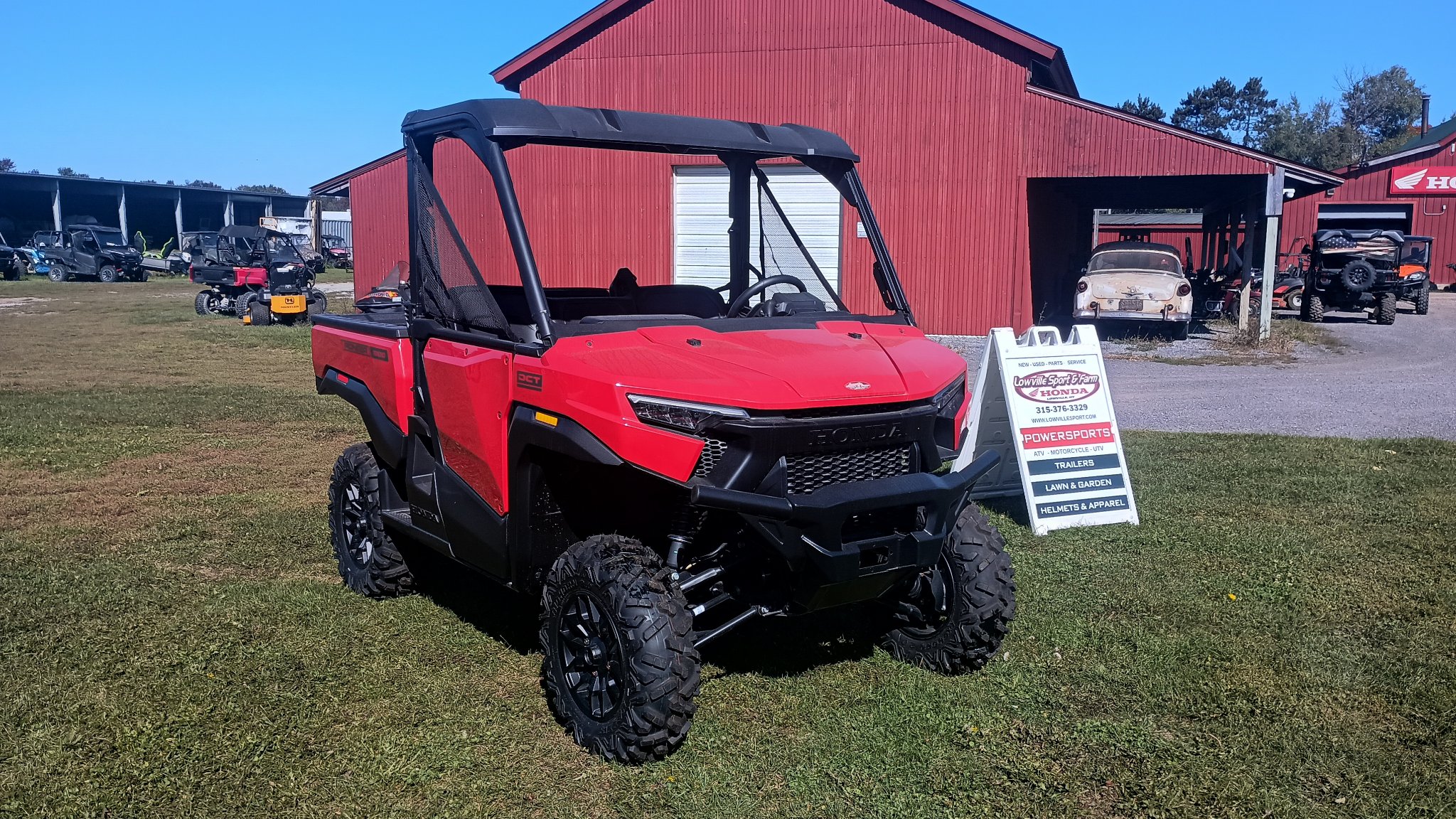 2026 Honda Pioneer 1000 Deluxe 1