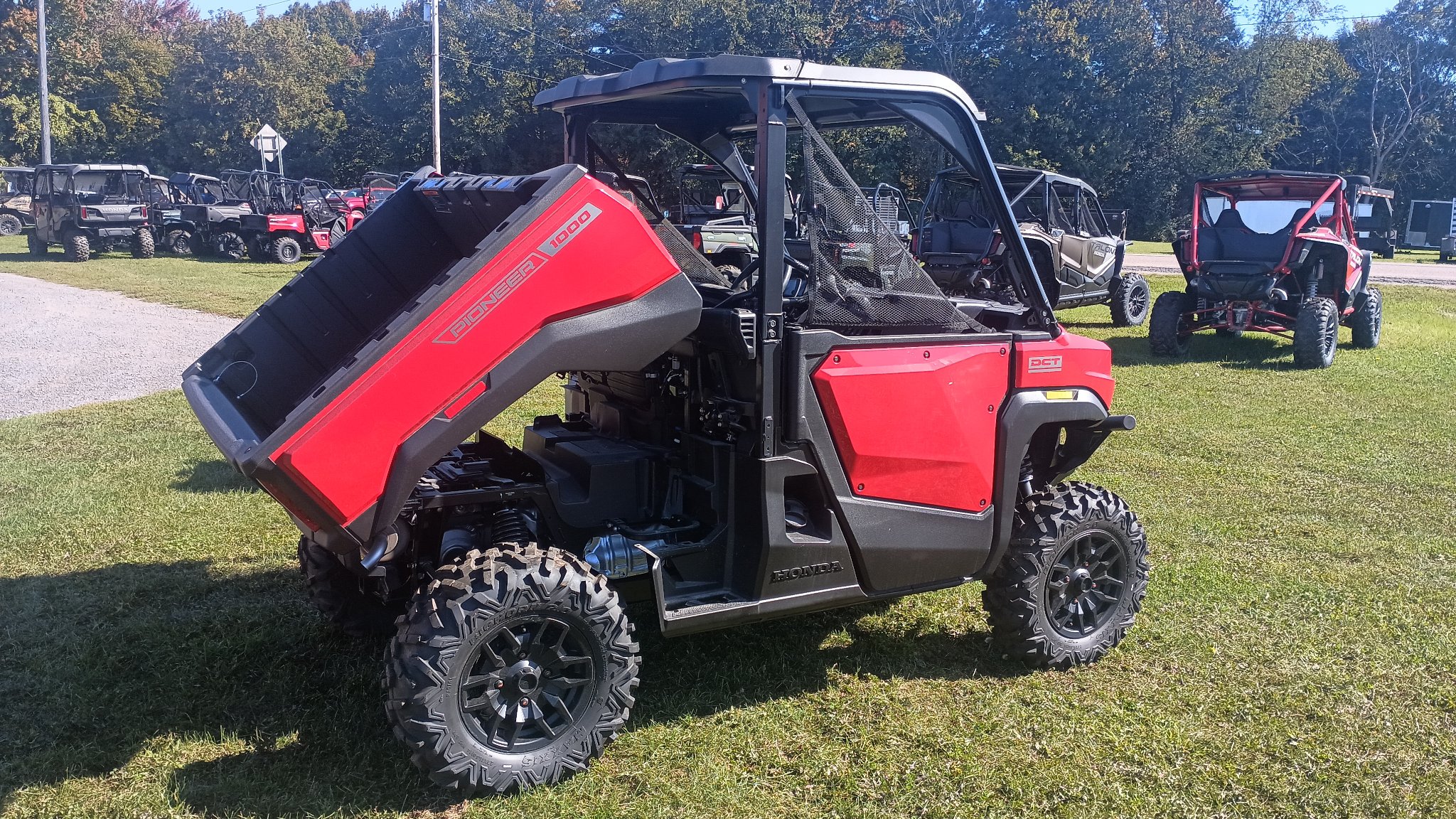 2026 Honda Pioneer 1000 Deluxe 4