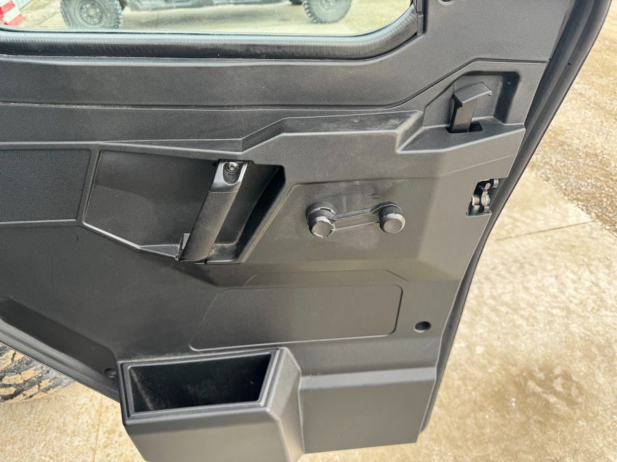 2025 Polaris Ranger XP 1000 NorthStar Edition Premium With Fixed Windshield in Calmar, Iowa - Photo 5