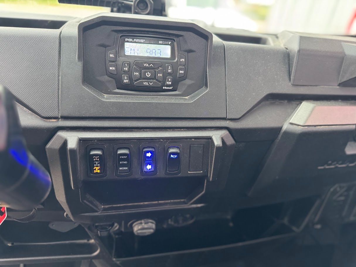 2023 Polaris Ranger XP 1000 Premium in Calmar, Iowa - Photo 6