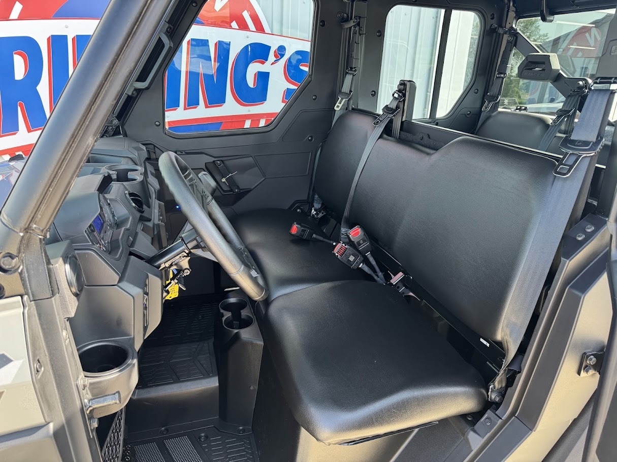 2027 Polaris Ranger Crew XP 1000 Cab in Calmar, Iowa - Photo 4