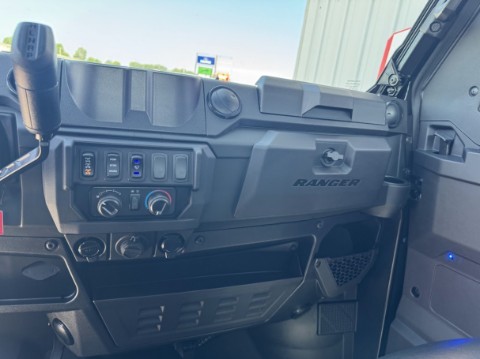 2027 Polaris Ranger Crew XP 1000 Cab in Calmar, Iowa - Photo 6