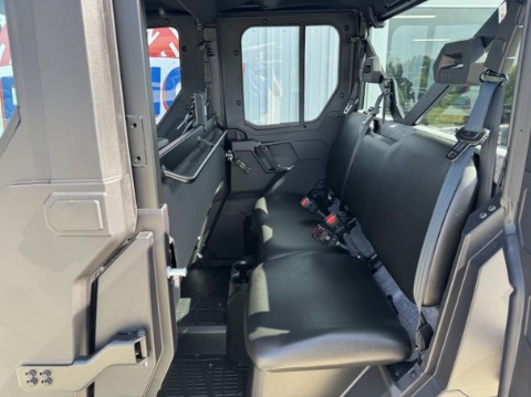2027 Polaris Ranger Crew XP 1000 Cab in Calmar, Iowa - Photo 8