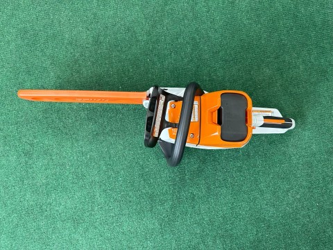 Stihl MSA 220 C-B 14 in. Lightweight Bar w/o Battery & Charger in Calmar, Iowa - Photo 2