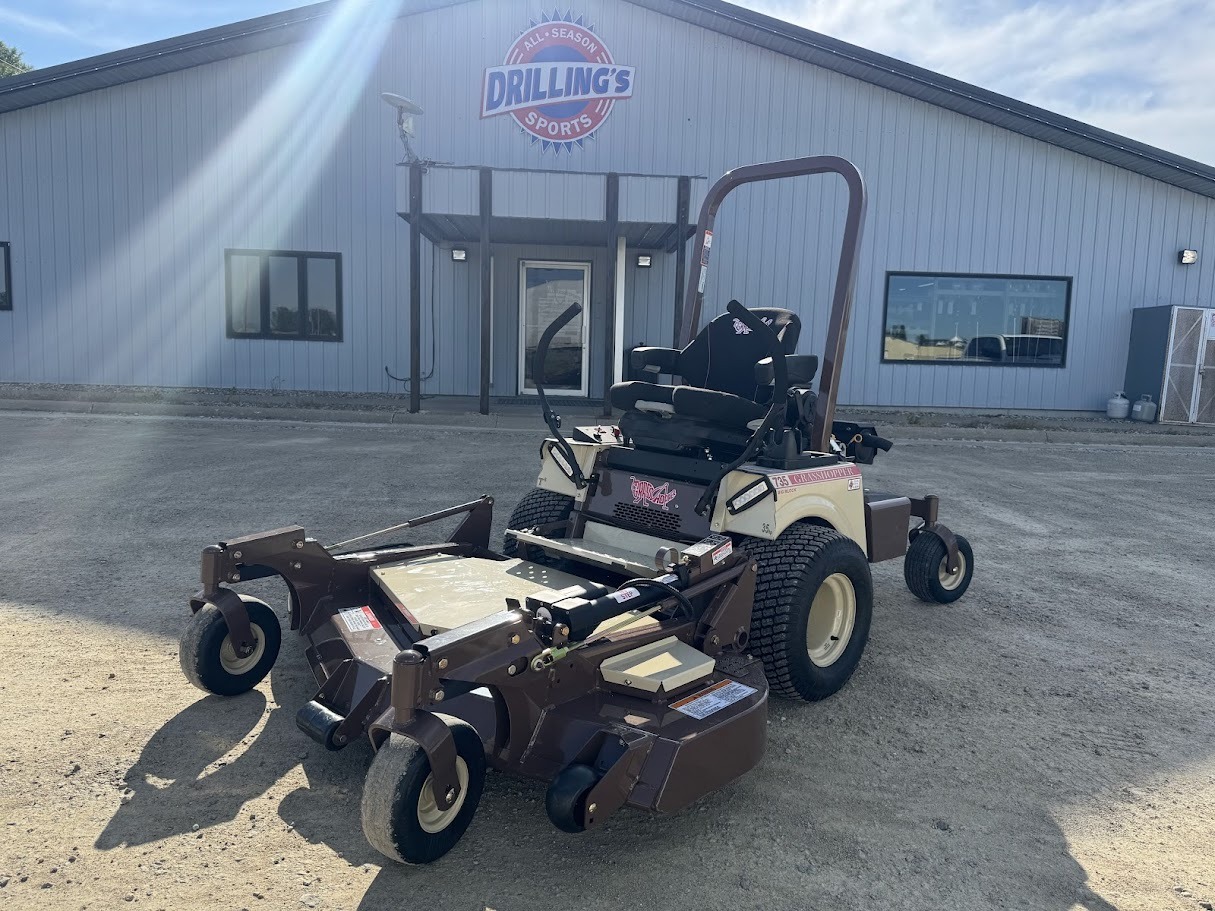Grasshopper 735BT-72 in Calmar, Iowa - Photo 1