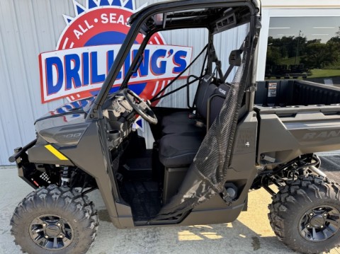 2026 Polaris Ranger 1000 Premium in Calmar, Iowa - Photo 13