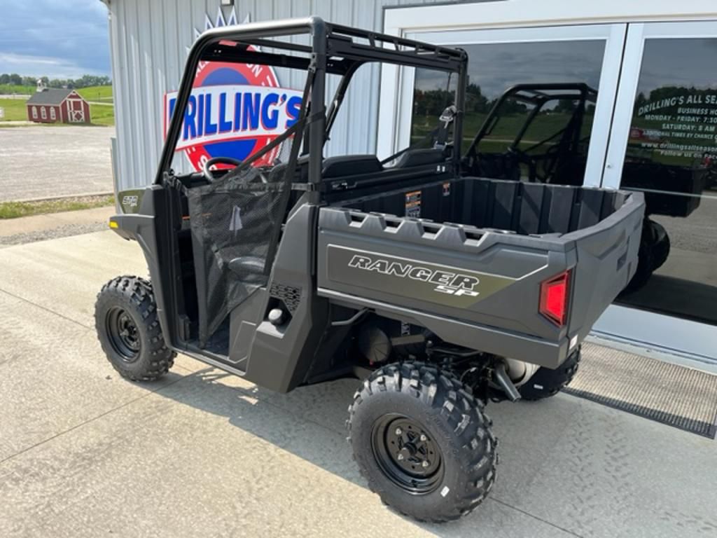 2025 Polaris Ranger 570 Full-Size in Calmar, Iowa - Photo 3