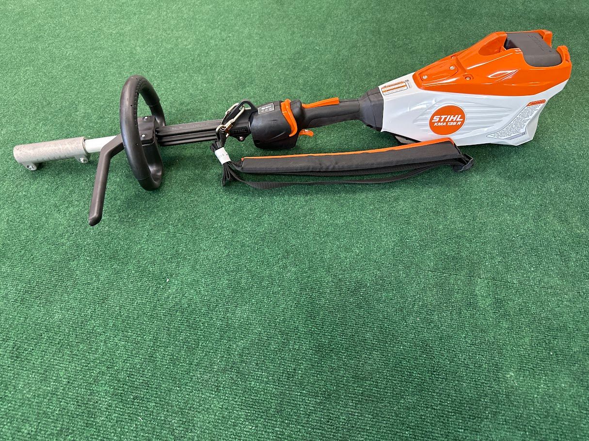 Stihl KMA 135 R w/o Battery & Charger in Calmar, Iowa - Photo 1