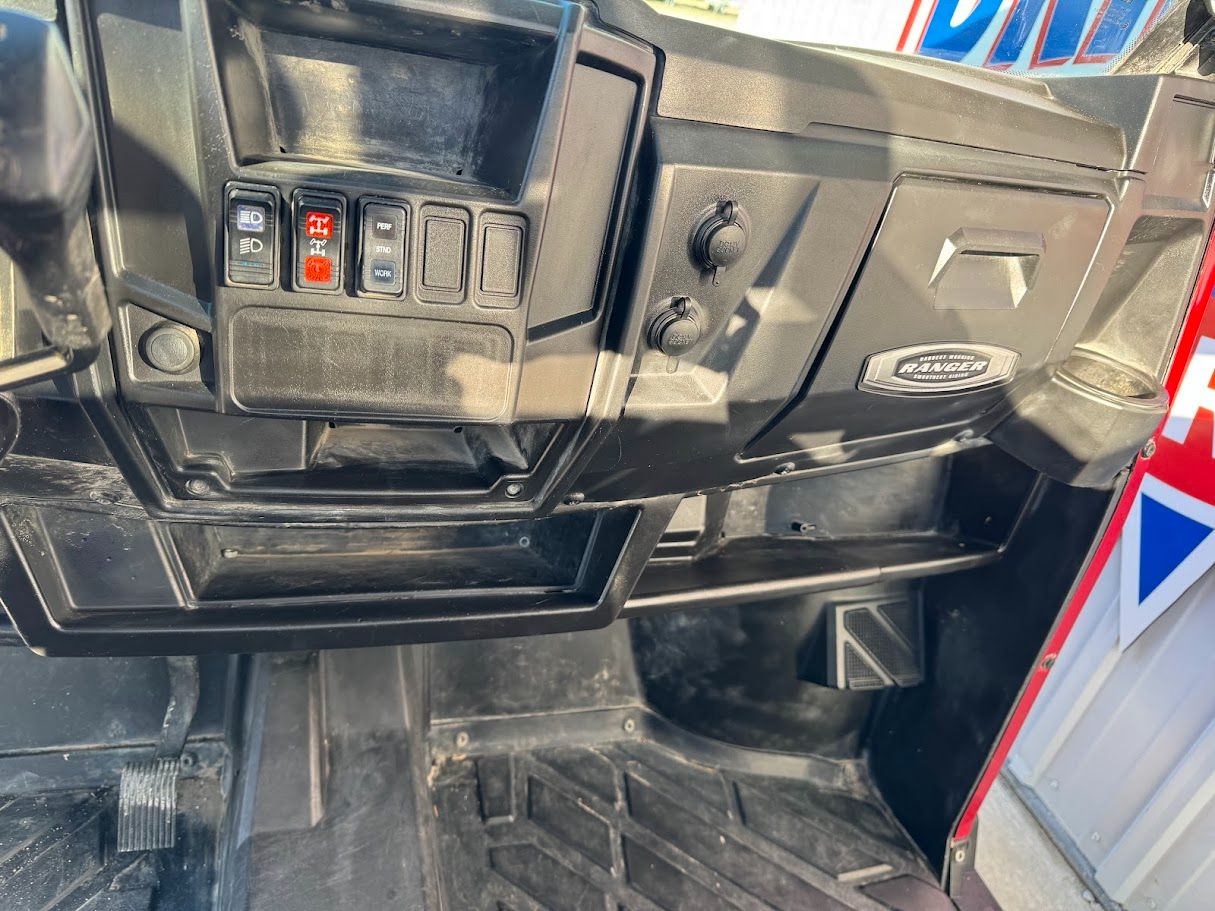 2017 Polaris Ranger XP 1000 EPS in Calmar, Iowa - Photo 7