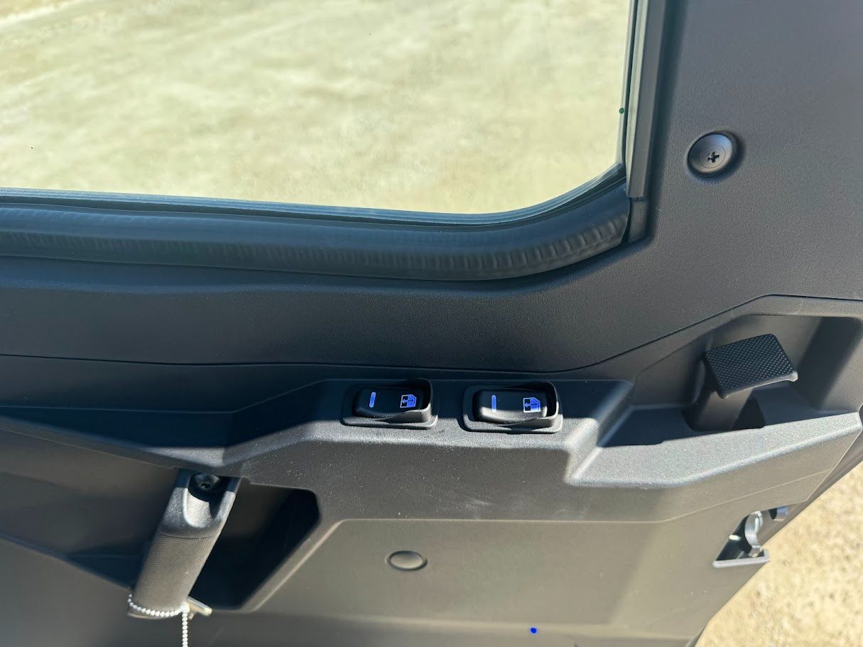 2027 Polaris Ranger XP 1000 Cab in Calmar, Iowa - Photo 7