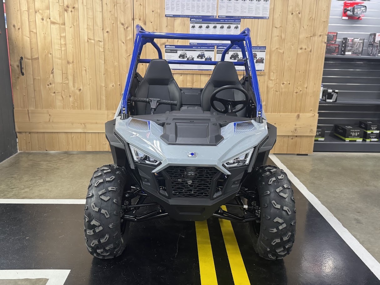 2026 Polaris RZR 200 EFI 3