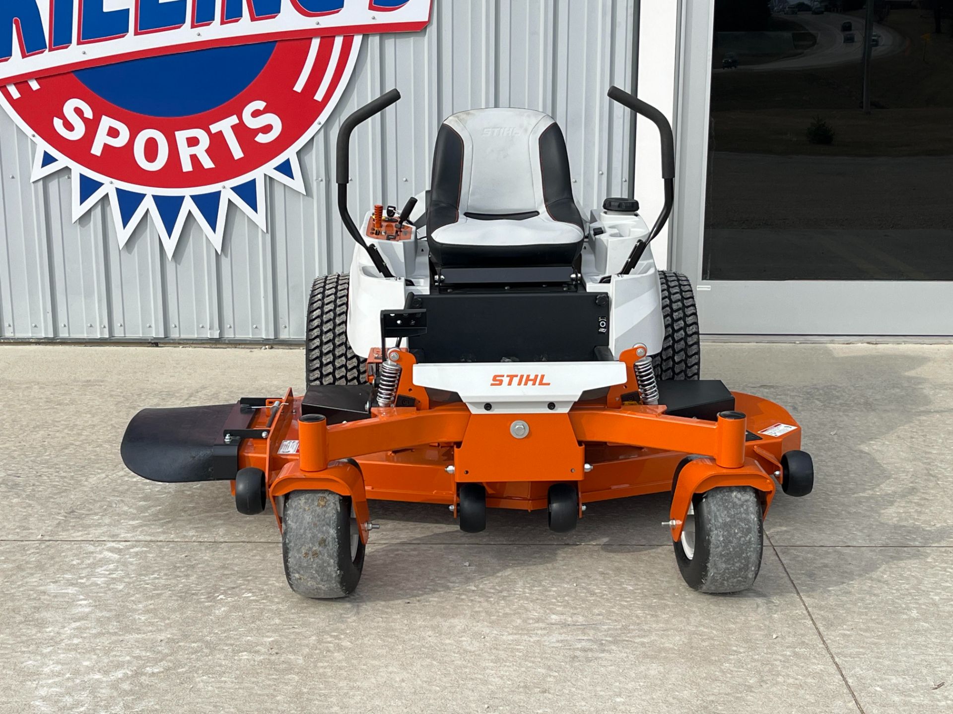 2024 Stihl RZ 261 61 in. Briggs & Stratton 25 hp in Calmar, Iowa - Photo 6
