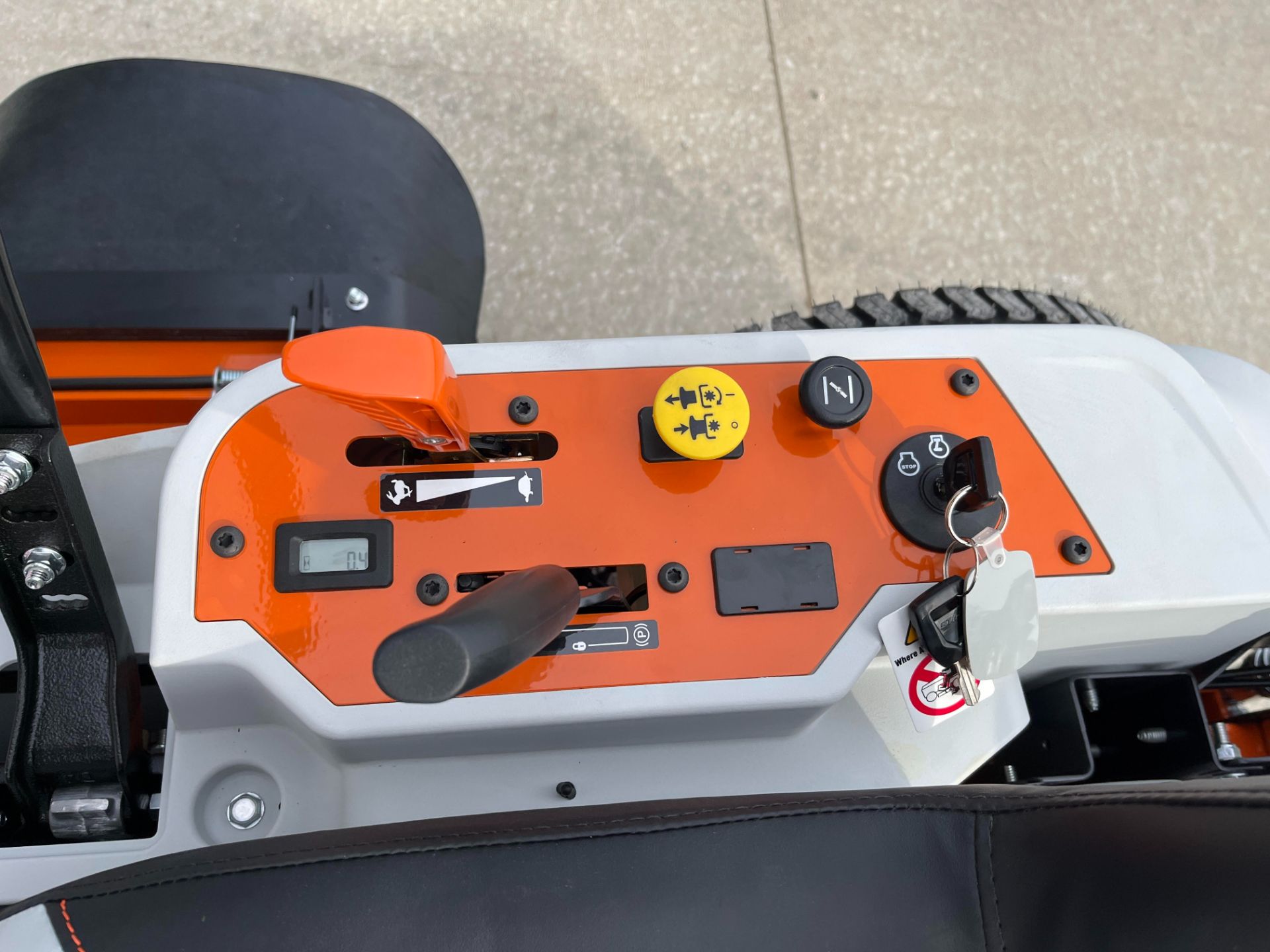 2024 Stihl RZ 261 61 in. Briggs & Stratton 25 hp in Calmar, Iowa - Photo 8