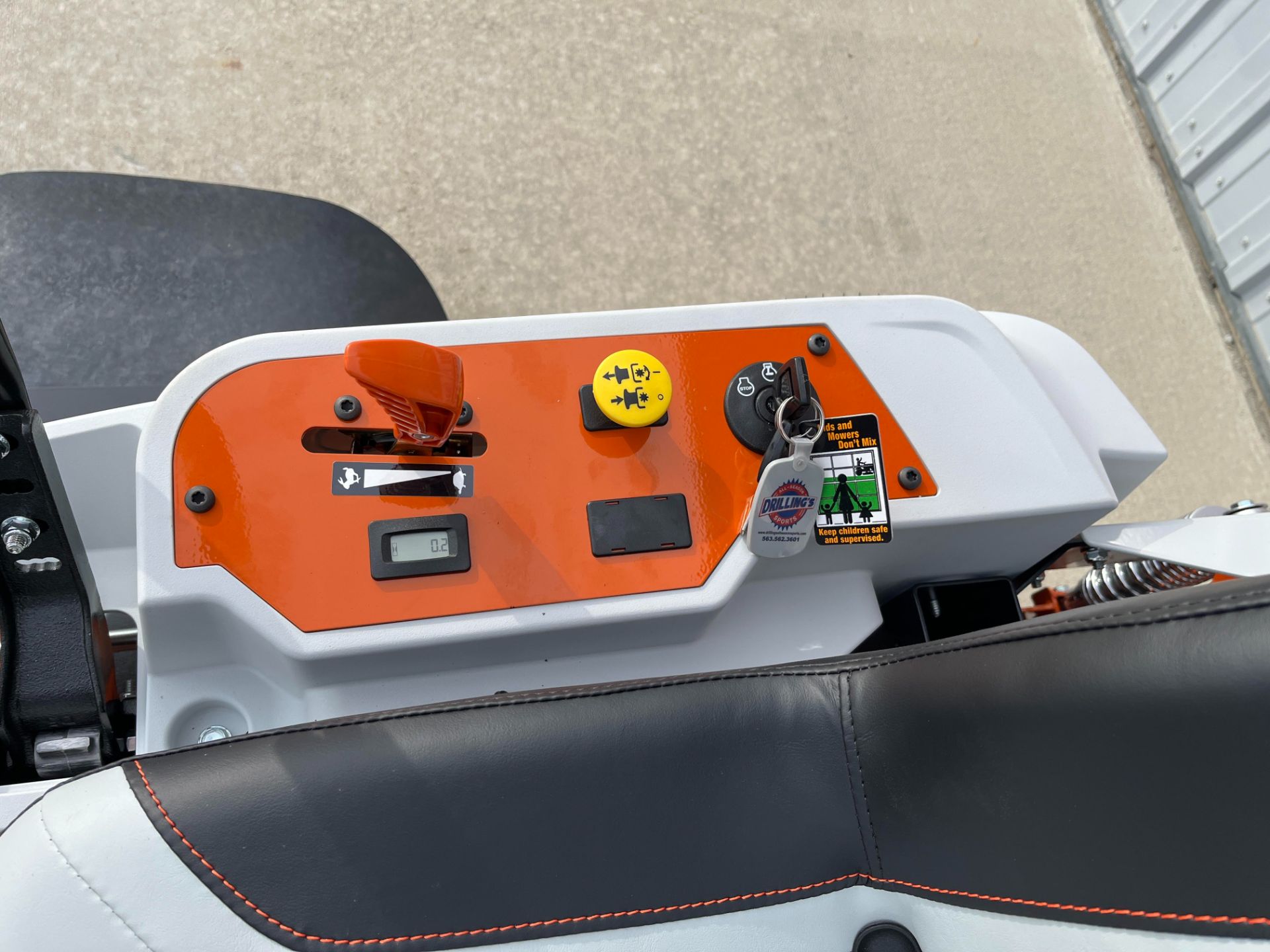 2024 Stihl RZ 152 52 in. Briggs & Stratton 25 hp in Calmar, Iowa - Photo 6