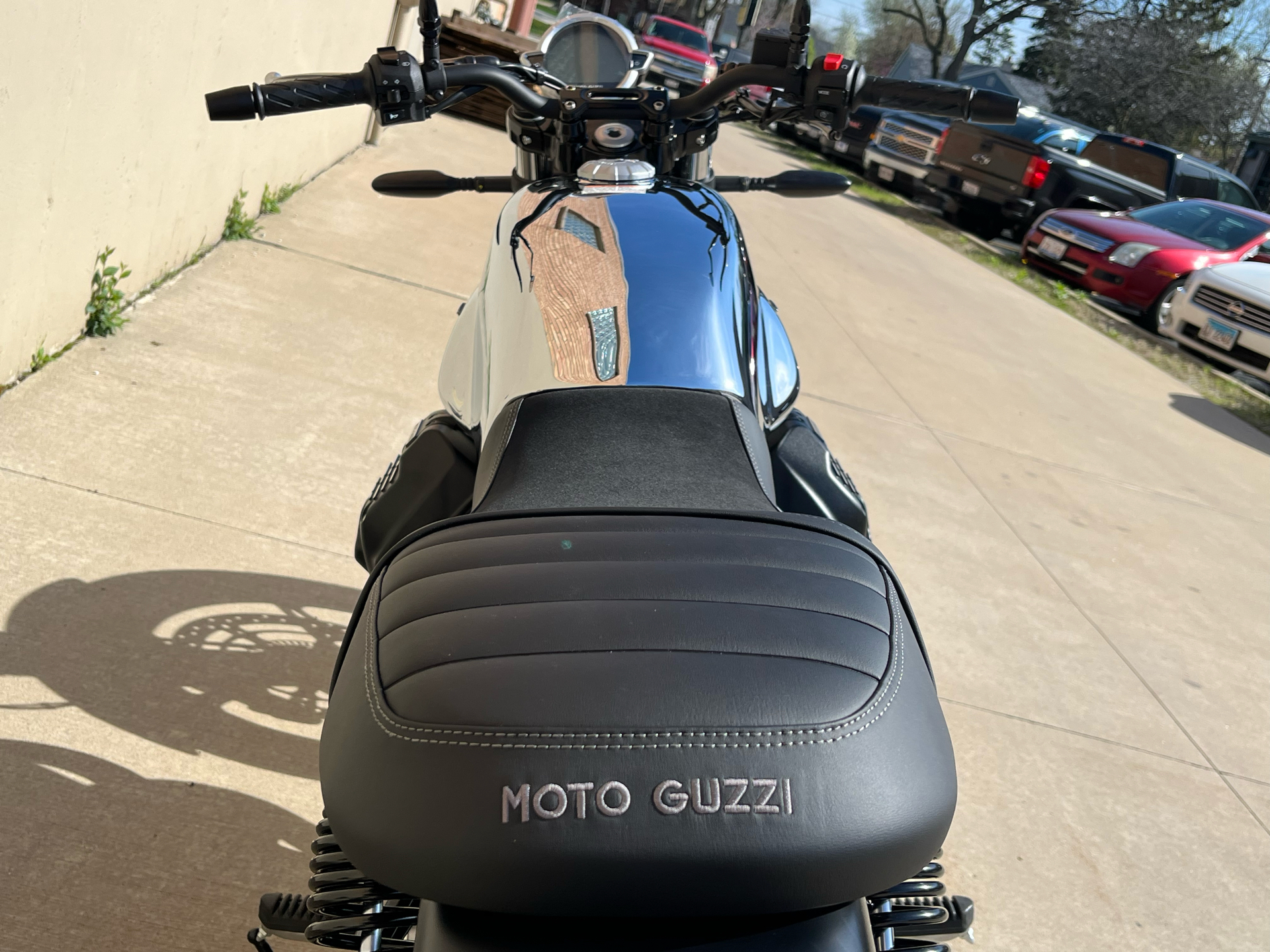 New 2025 Moto Guzzi V7 STONE CHROME | Motorcycles in Roselle
