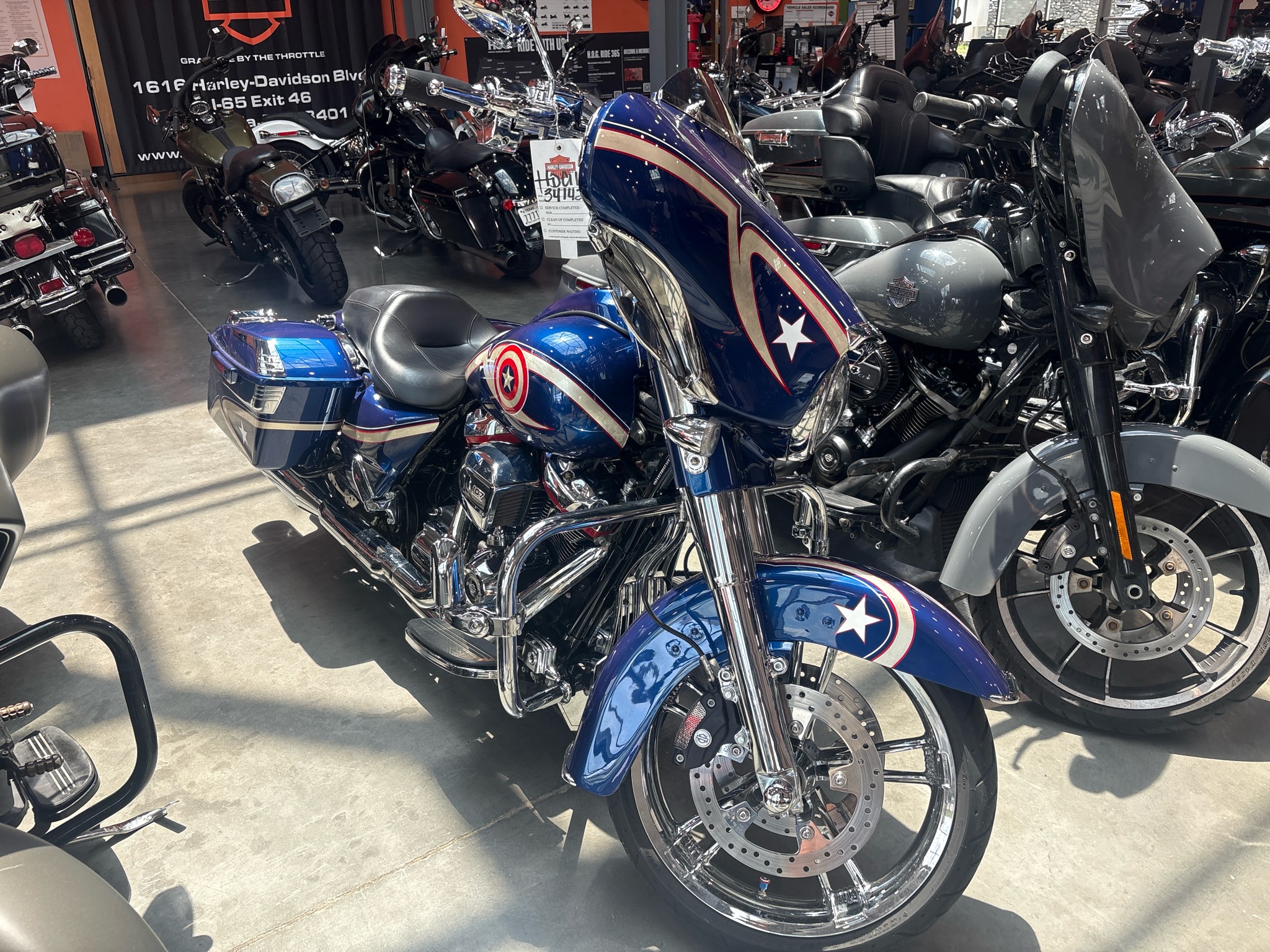 2017 Harley-Davidson Street Glide® Special 2