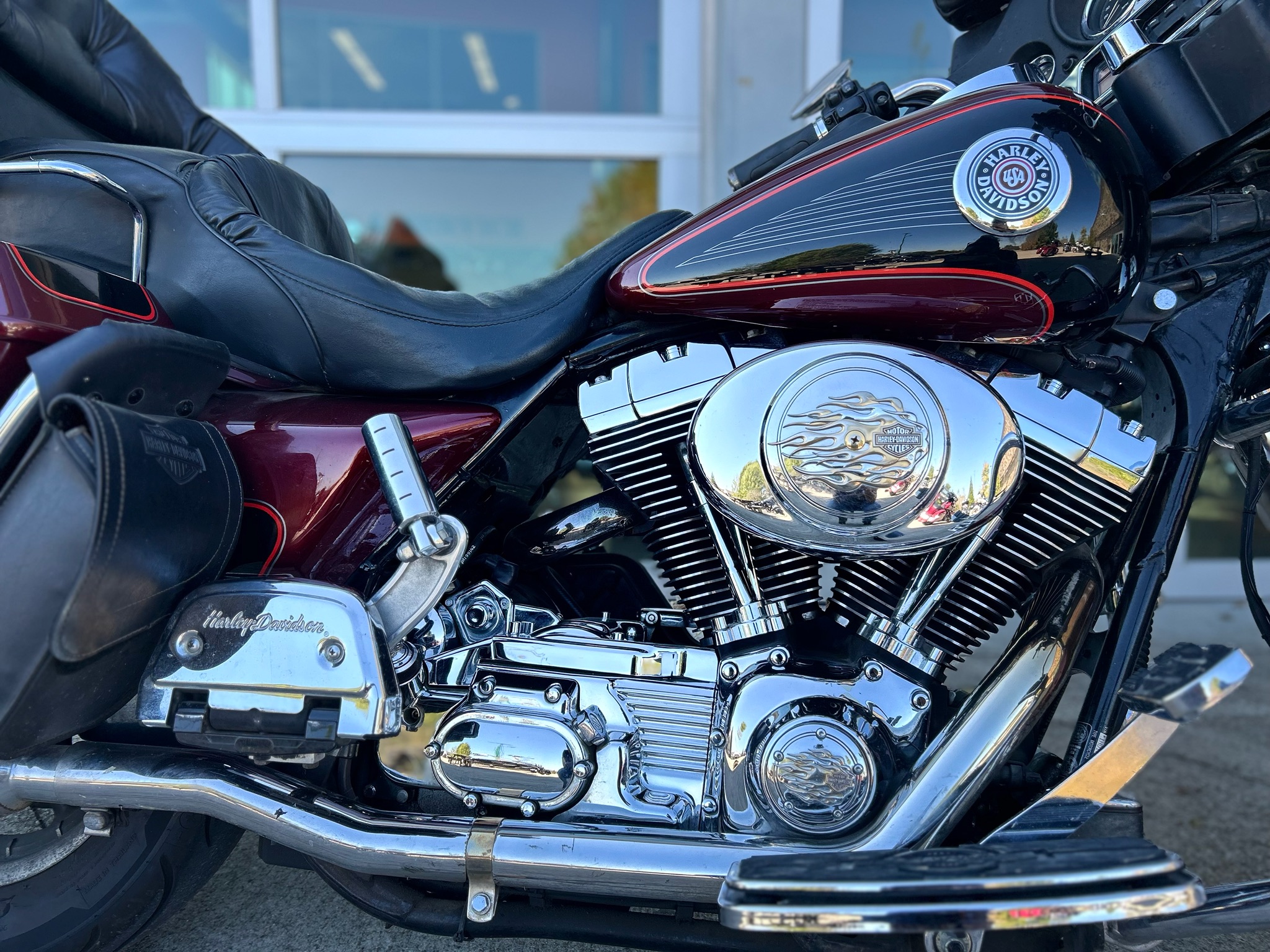 2002 Harley-Davidson FLHTCUI Ultra Classic® Electra Glide® 2