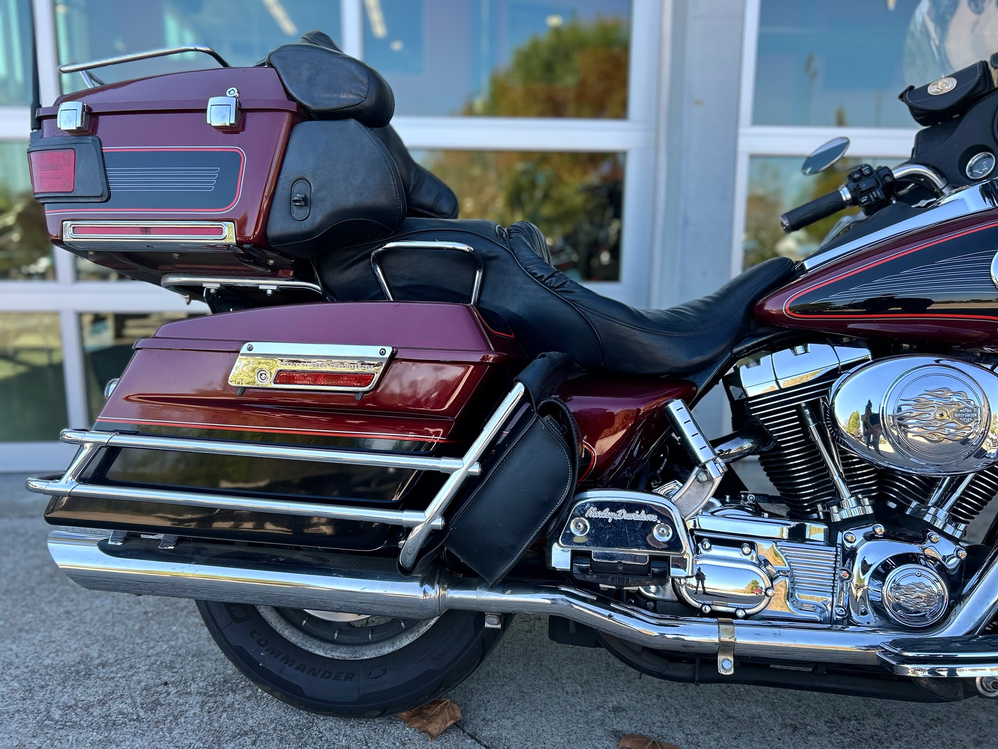 2002 Harley-Davidson FLHTCUI Ultra Classic® Electra Glide® 3