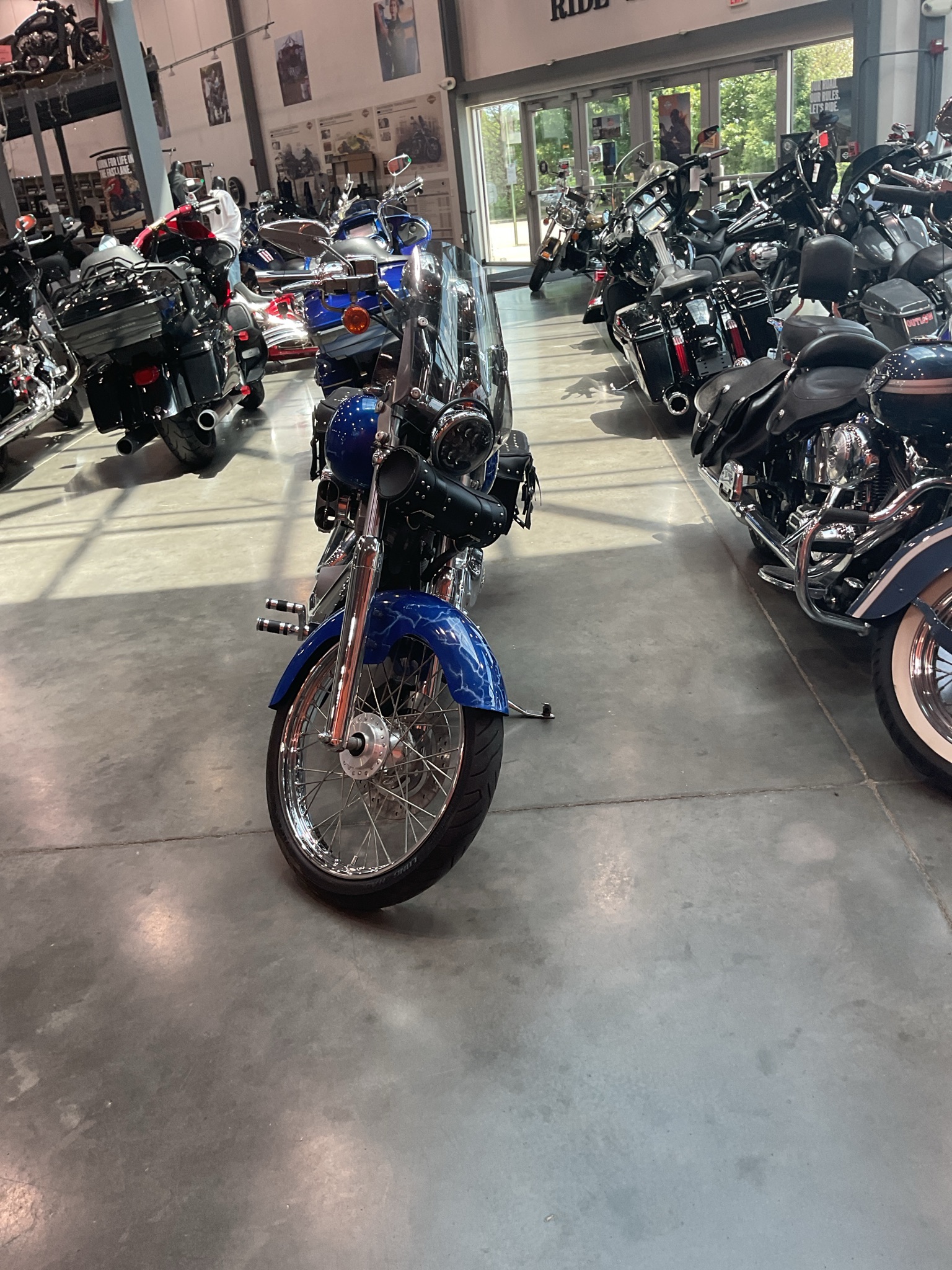 1999 Harley-Davidson FLSTC Heritage Softail® Classic 2