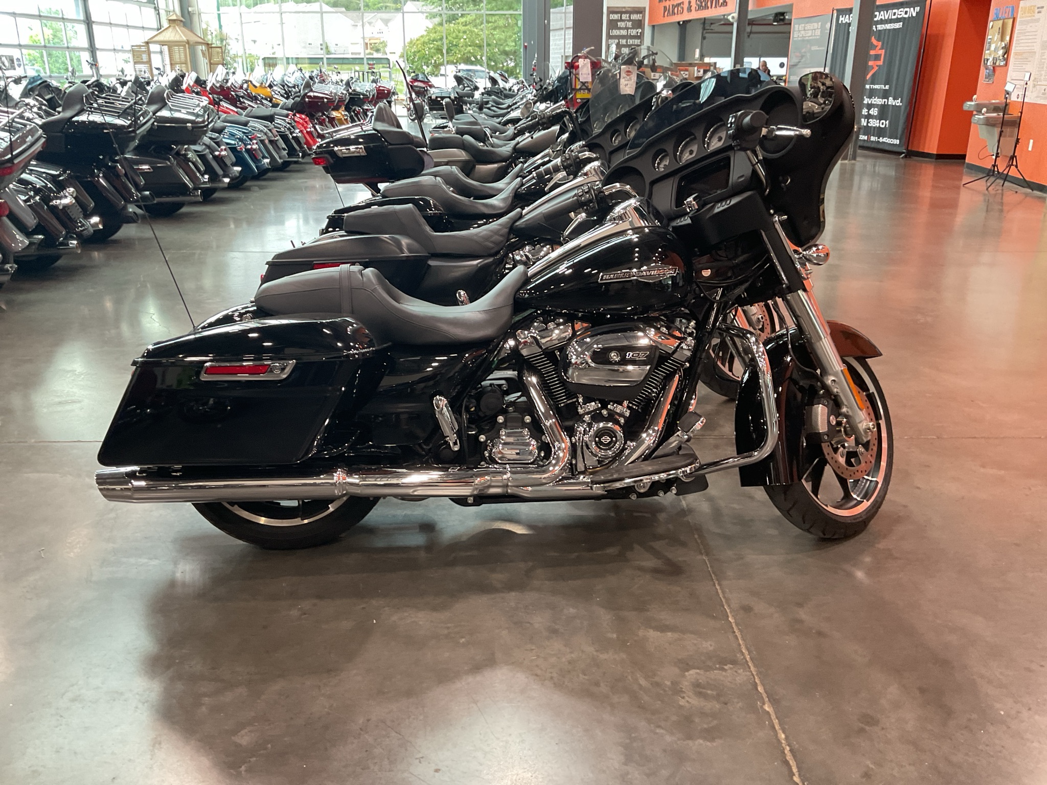 2023 Harley-Davidson Street Glide® 1