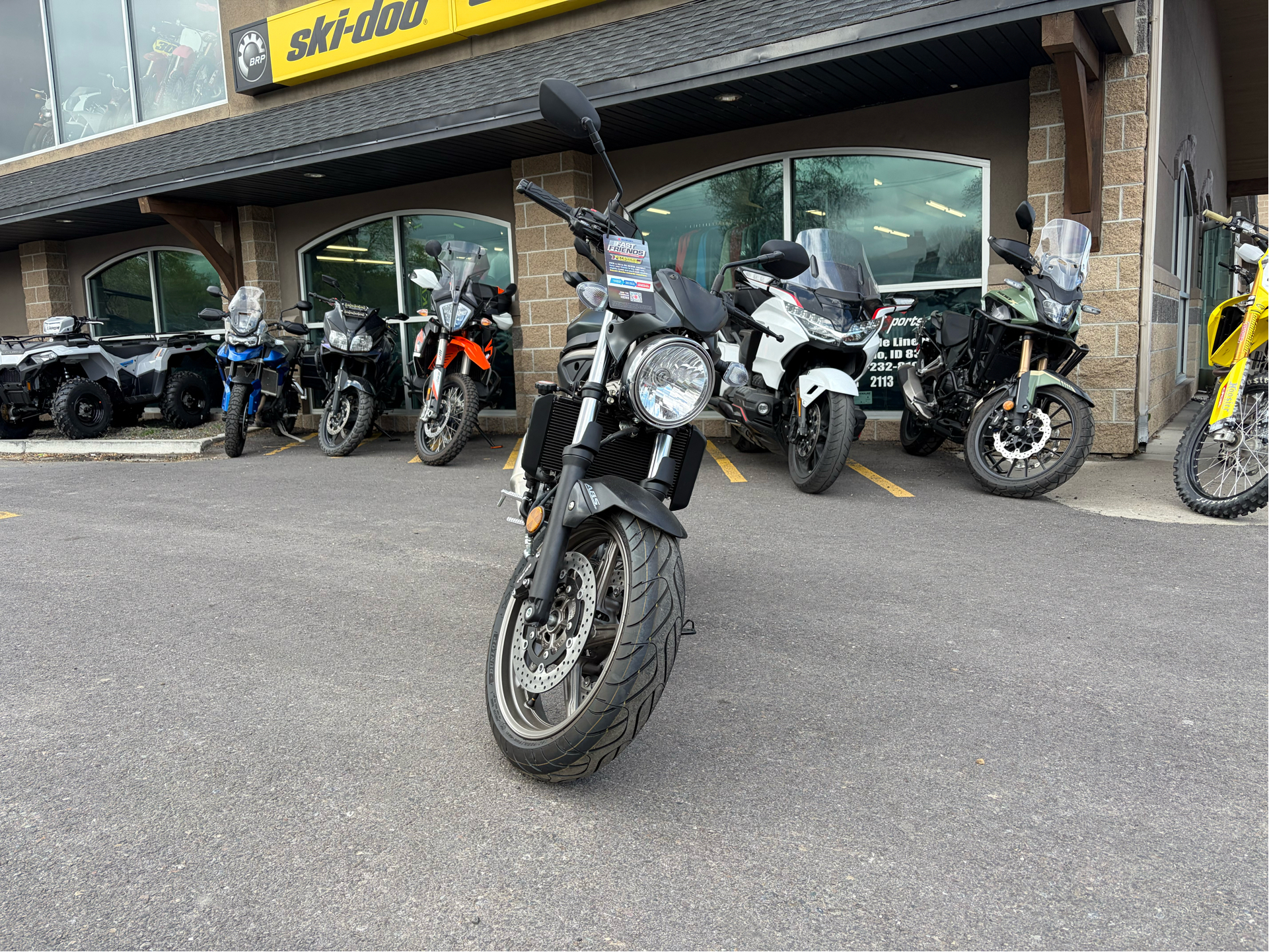 2025 Suzuki SV 650 ABS 3