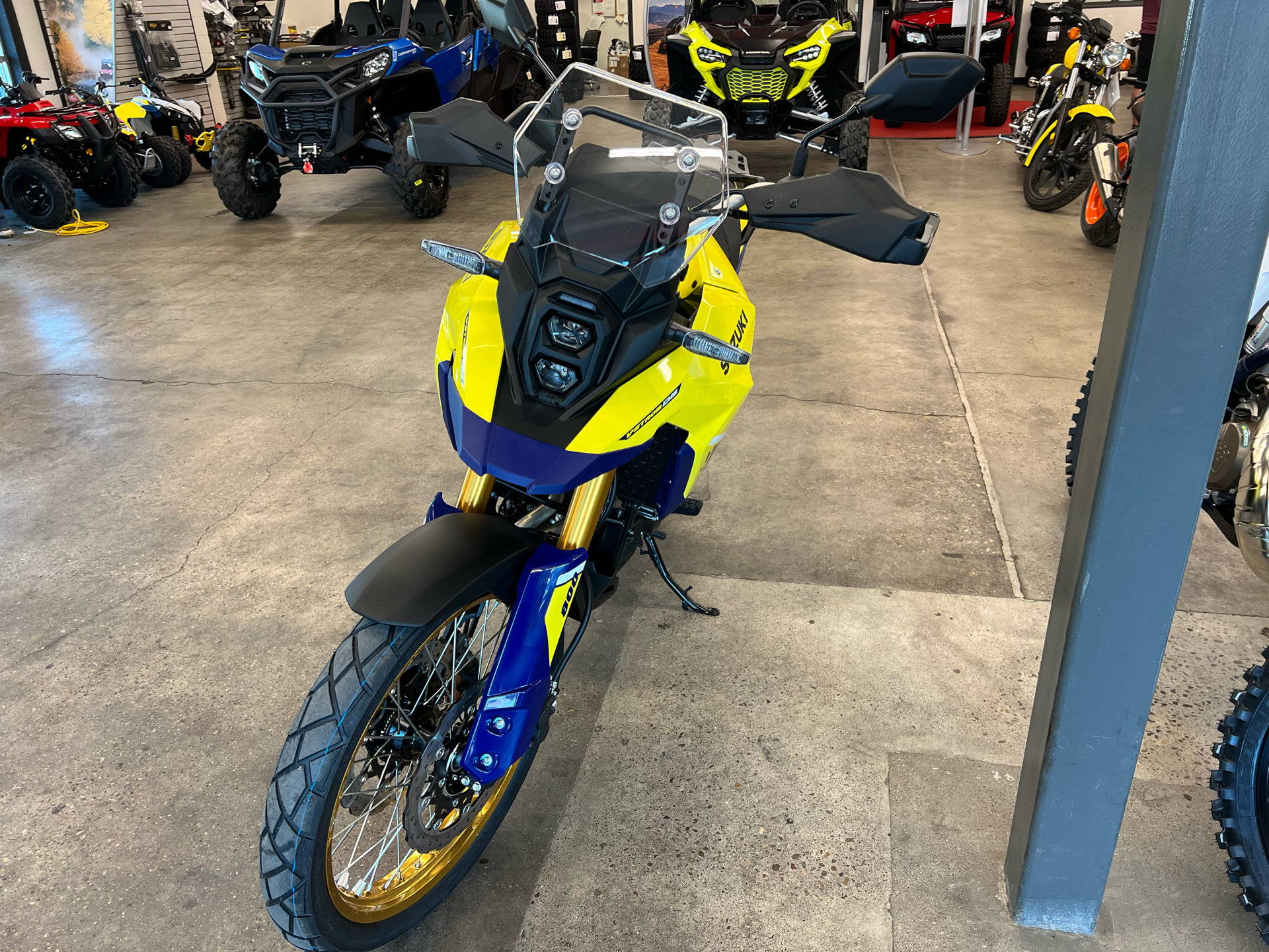 2023 Suzuki V-Strom 800DE 2