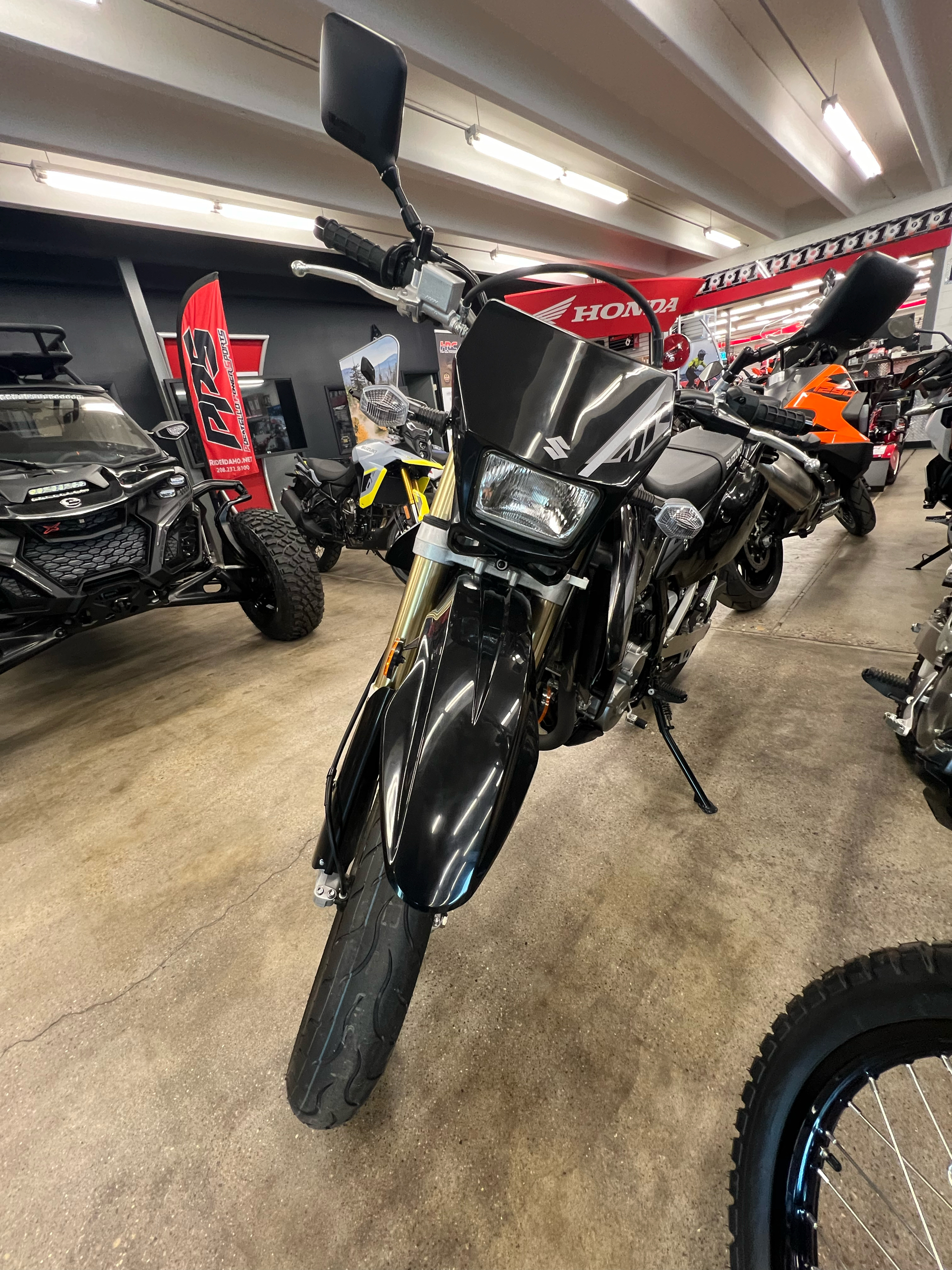 2024 Suzuki DR-Z 400SM 2